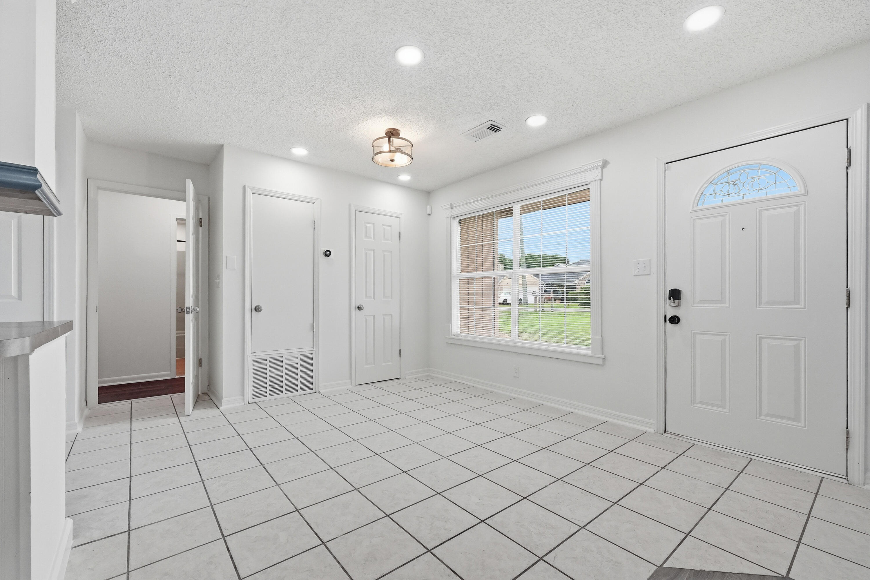 32 Cascabellas Street Mary Esther FL 32569