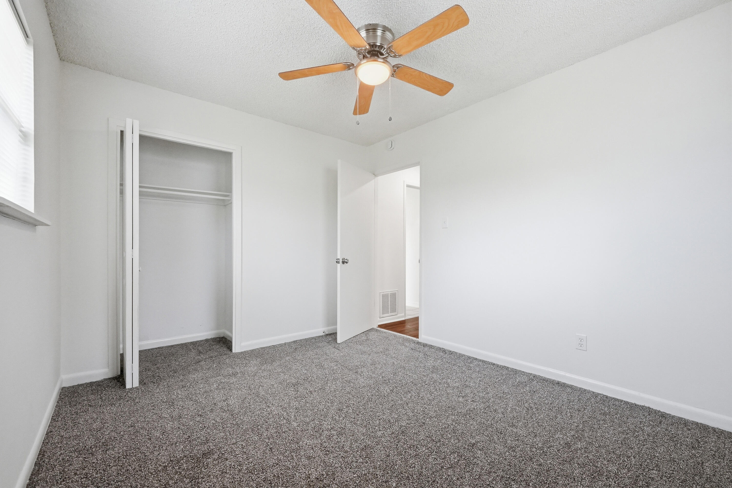 32 Cascabellas Street Mary Esther FL 32569