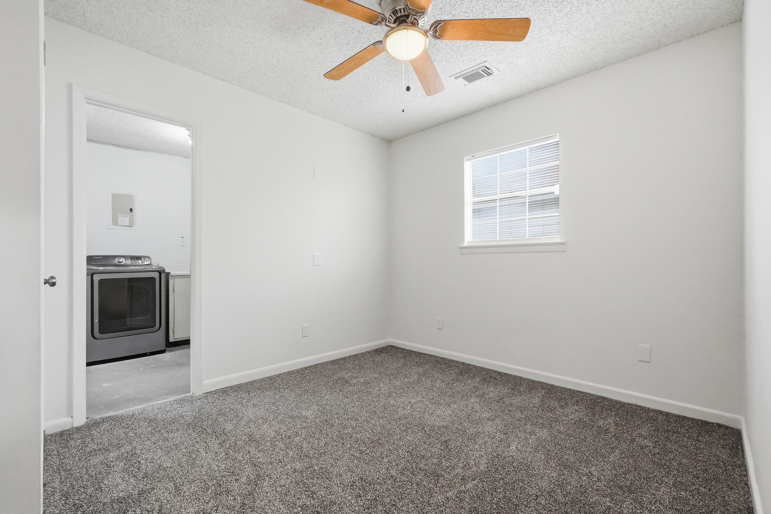 32 Cascabellas Street Mary Esther FL 32569