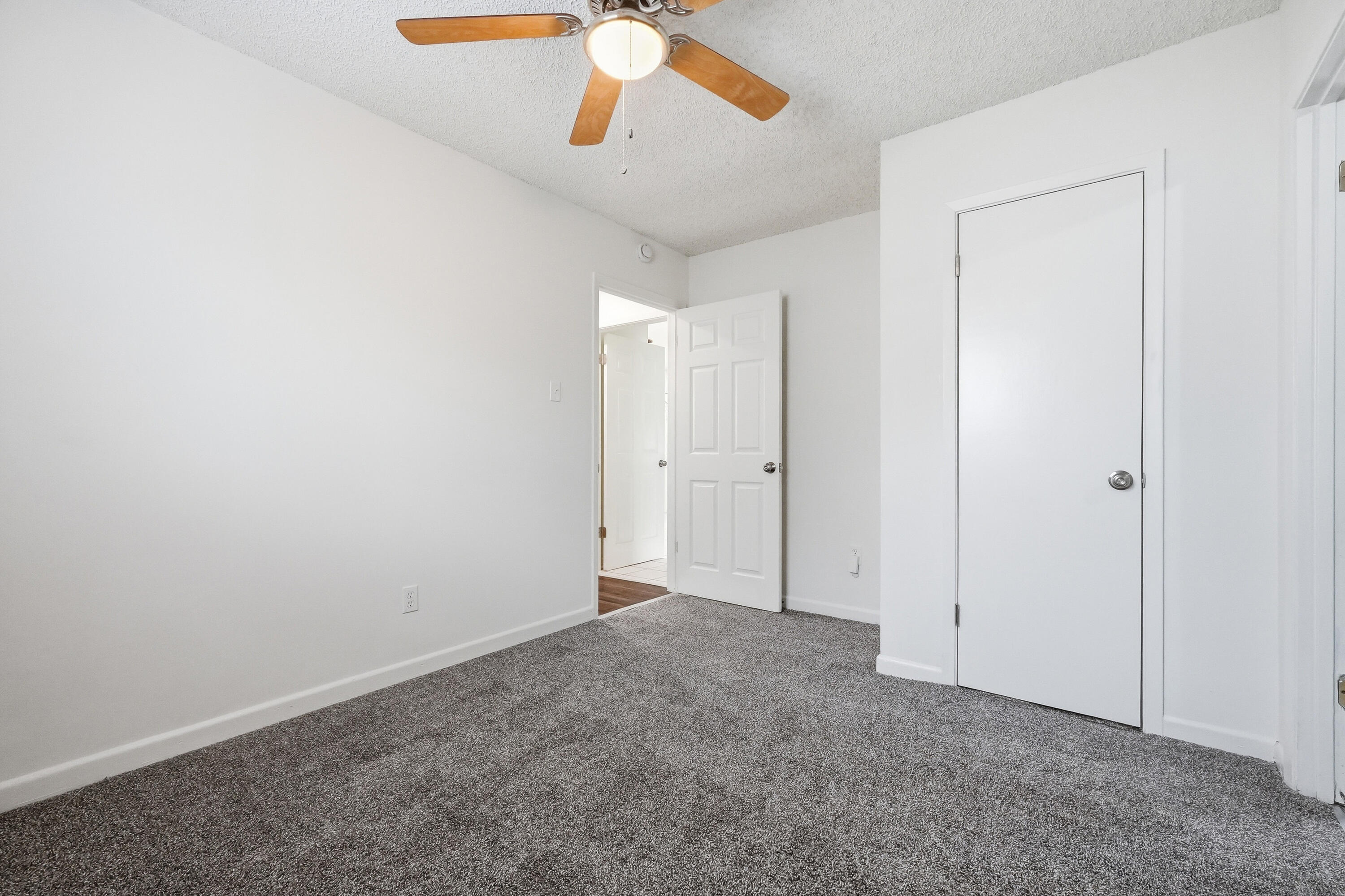 32 Cascabellas Street Mary Esther FL 32569