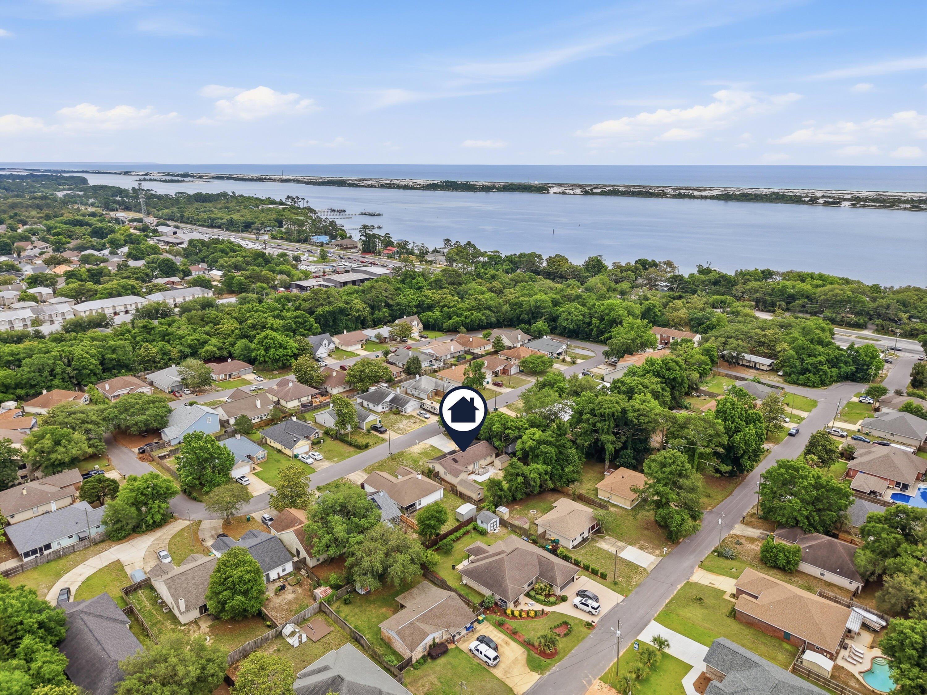 32 Cascabellas Street Mary Esther FL 32569