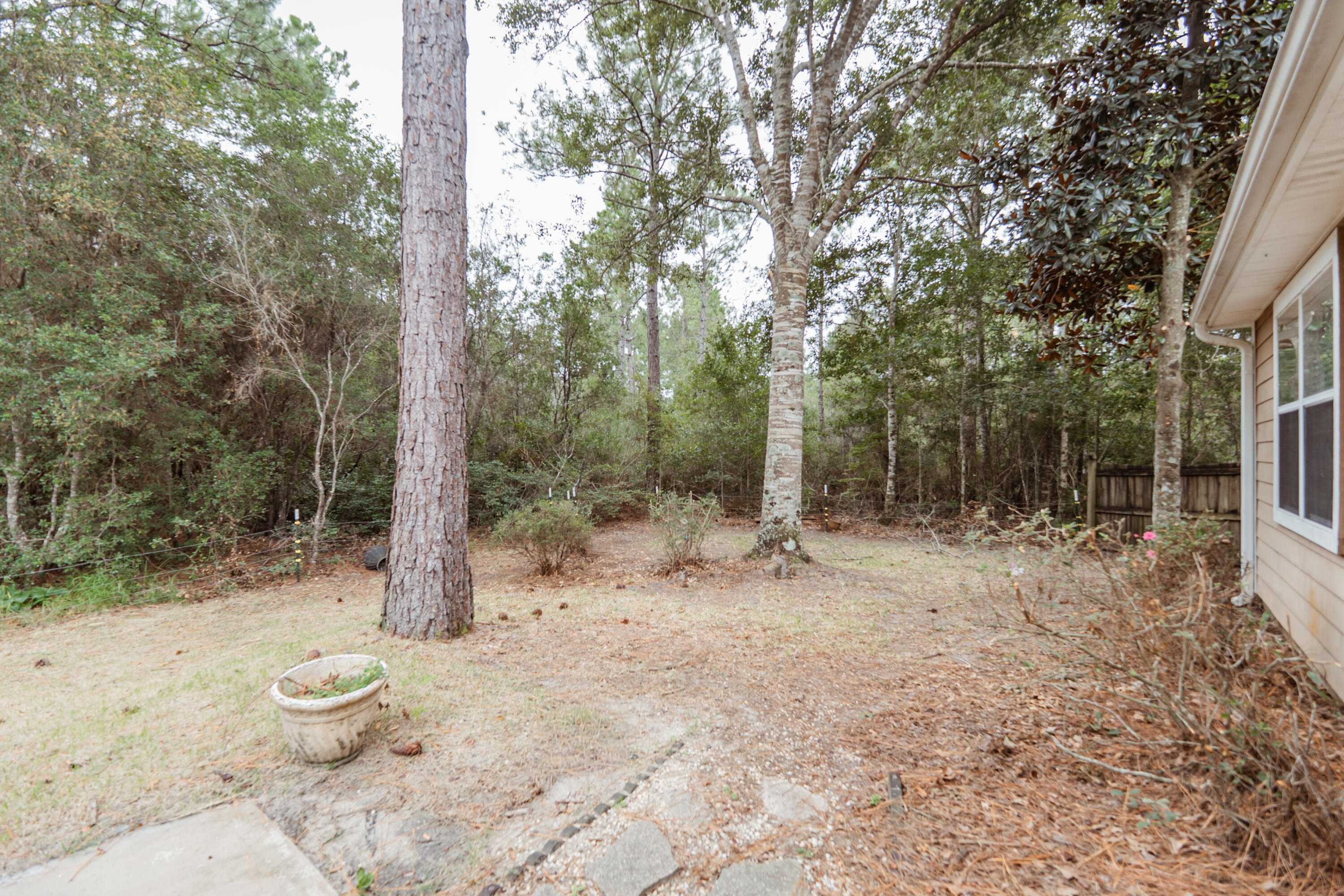 114 Crab Apple Avenue Crestview FL 32536