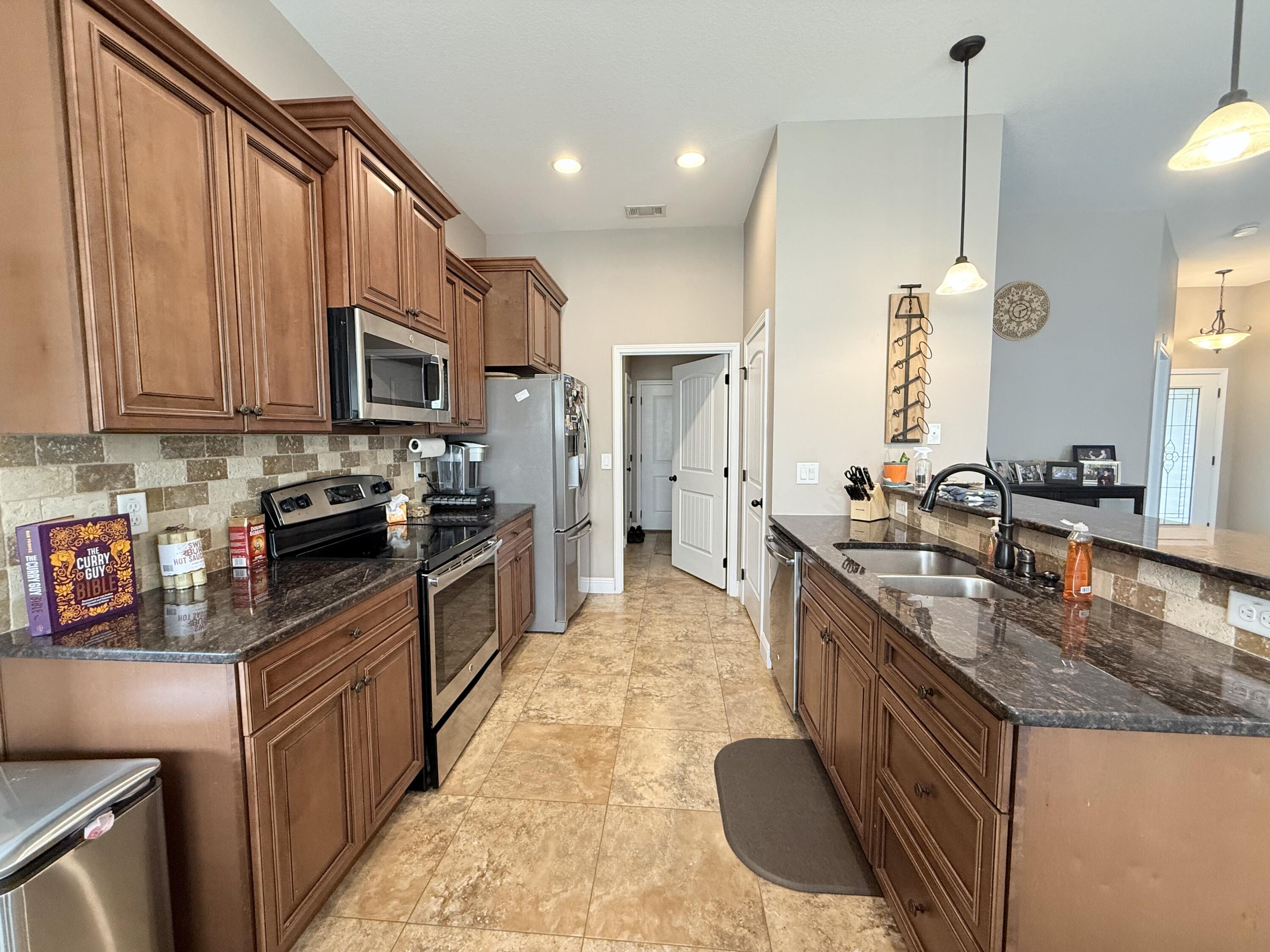 202 Starfish Road Mary Esther FL 32569