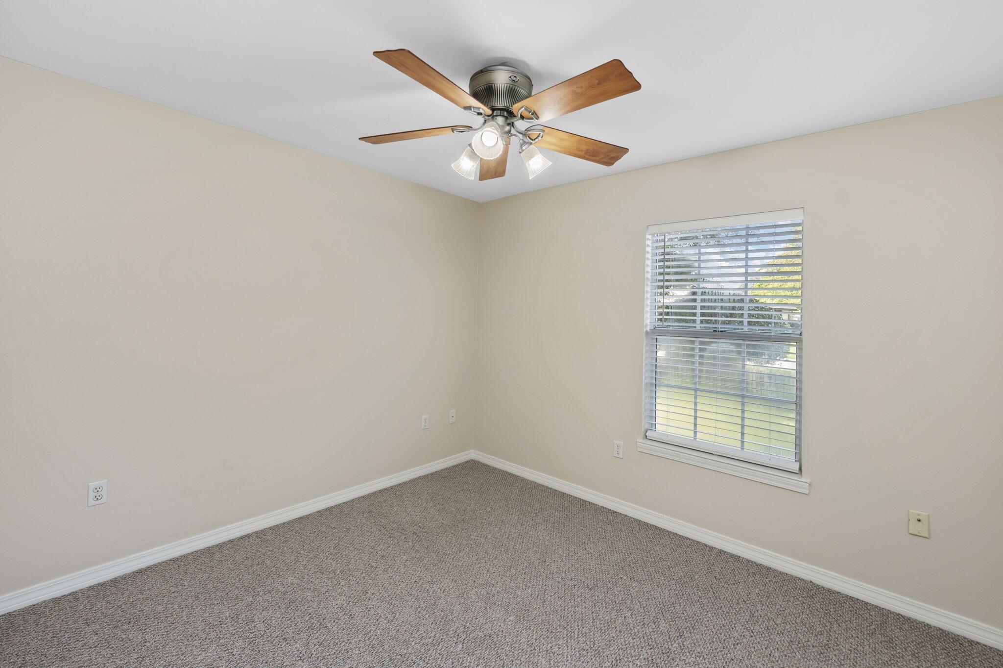 305 Parkwood Place Niceville FL 32578