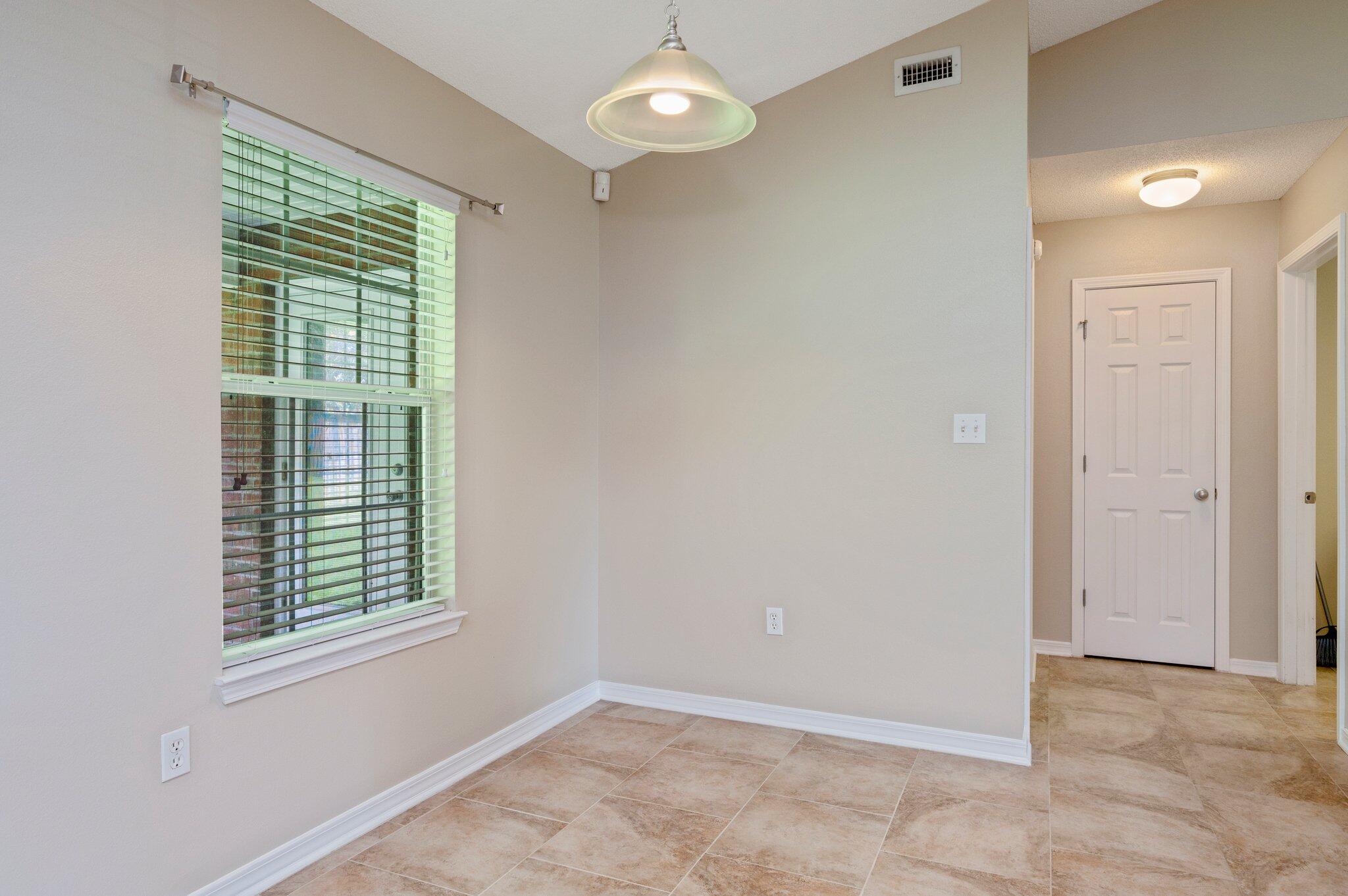 319 Sidewinder Loop Crestview FL 32536