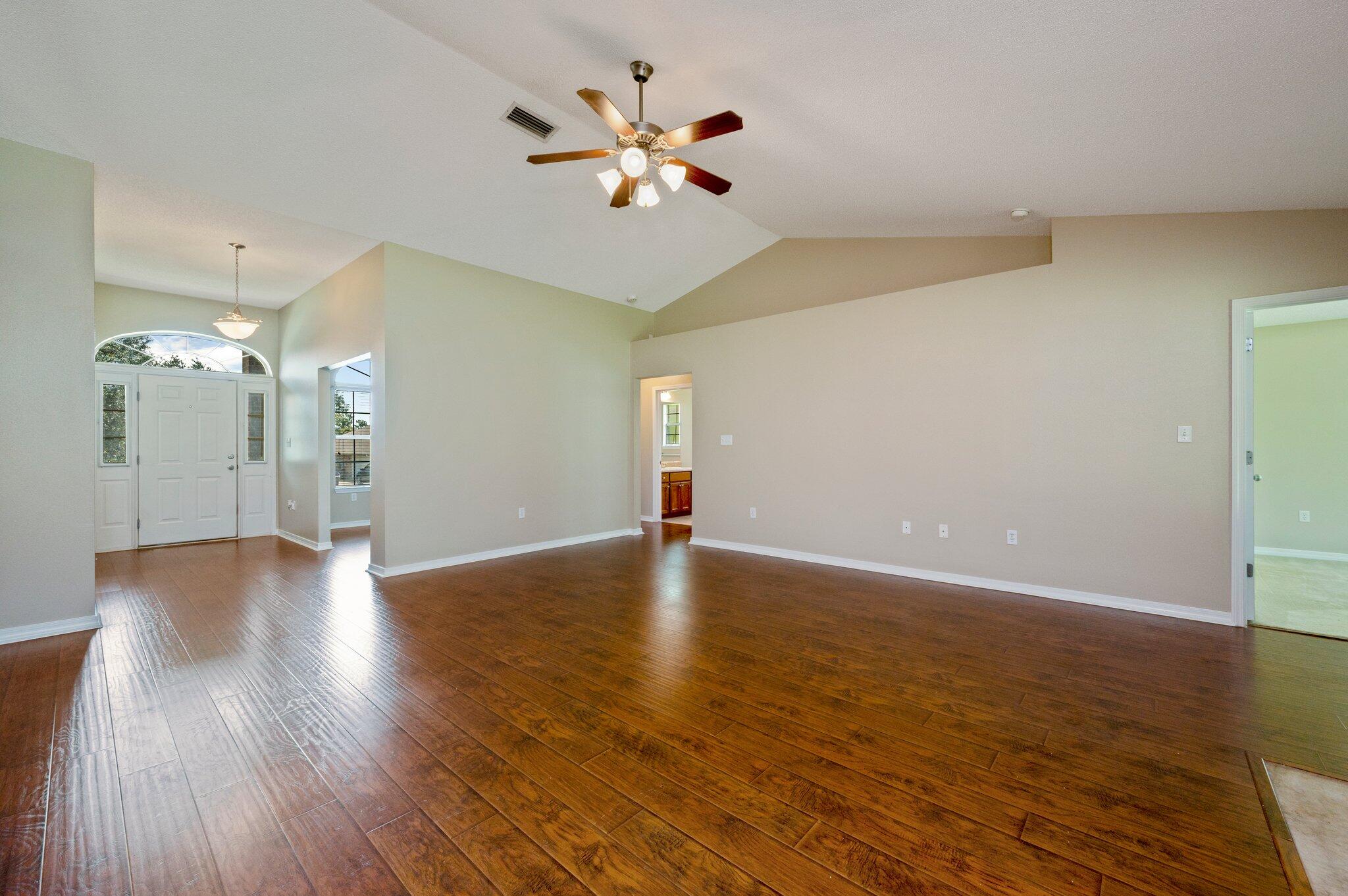 319 Sidewinder Loop Crestview FL 32536