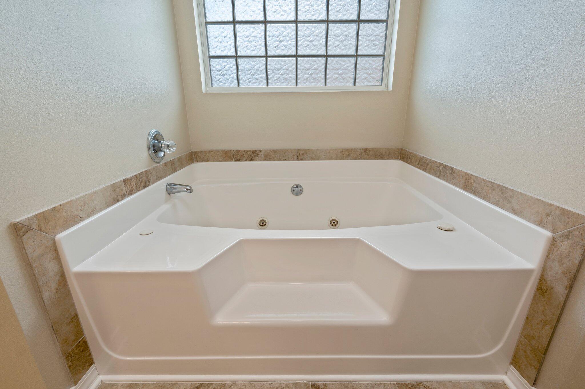 319 Sidewinder Loop Crestview FL 32536