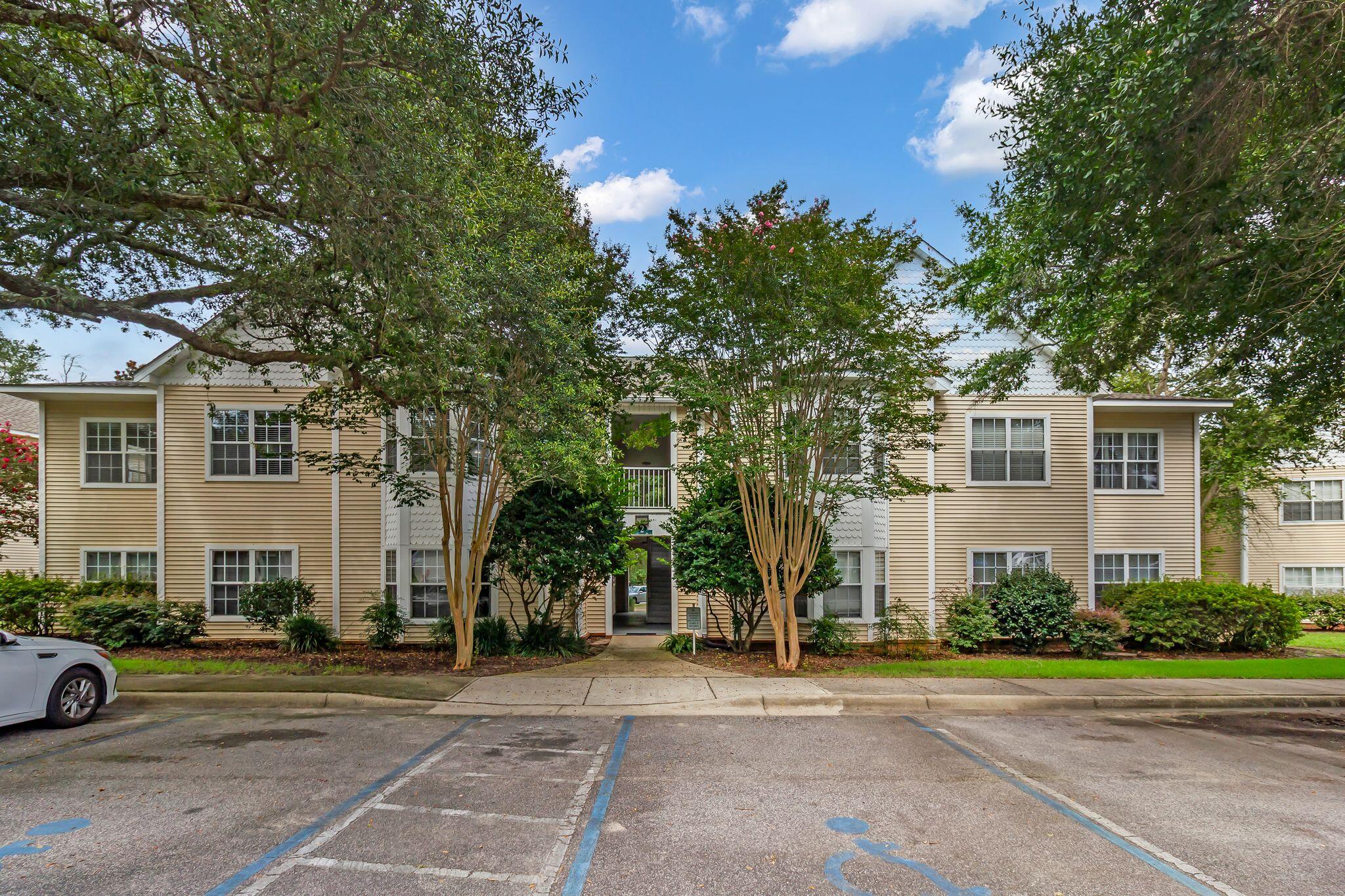 1501 N Partin Drive Niceville FL 32578