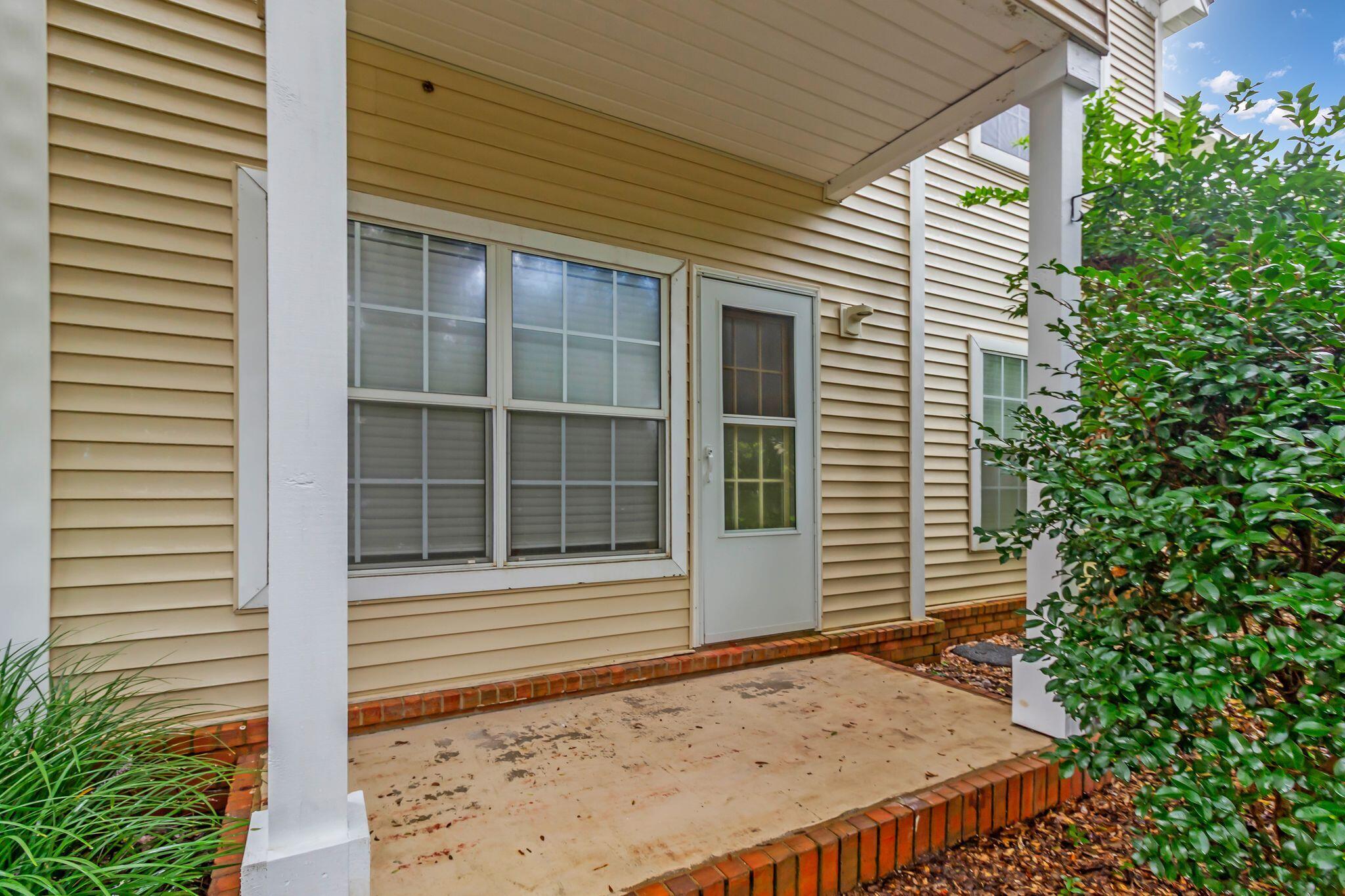 1501 N Partin Drive Niceville FL 32578