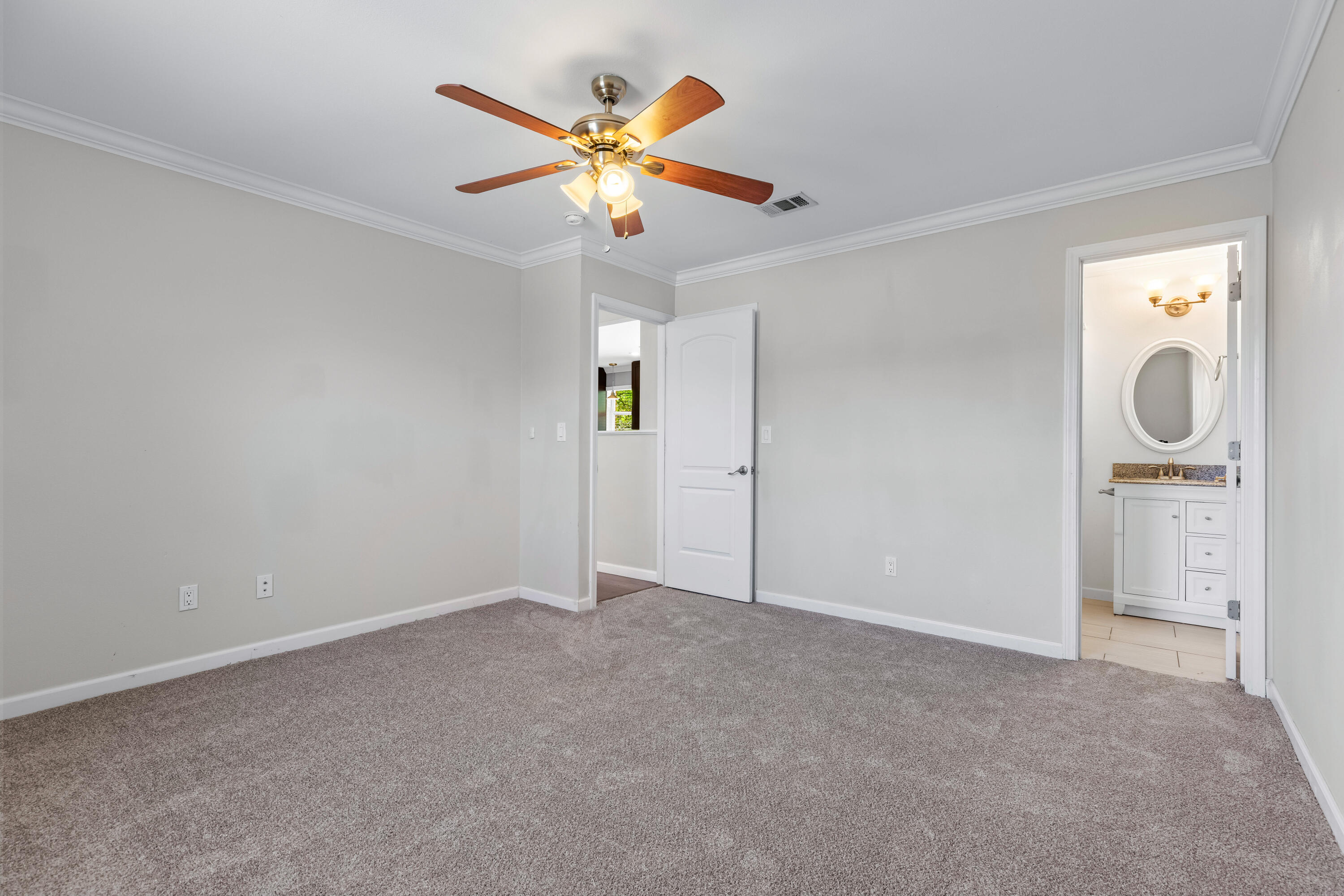 412 Detroit Avenue Valparaiso FL 32580