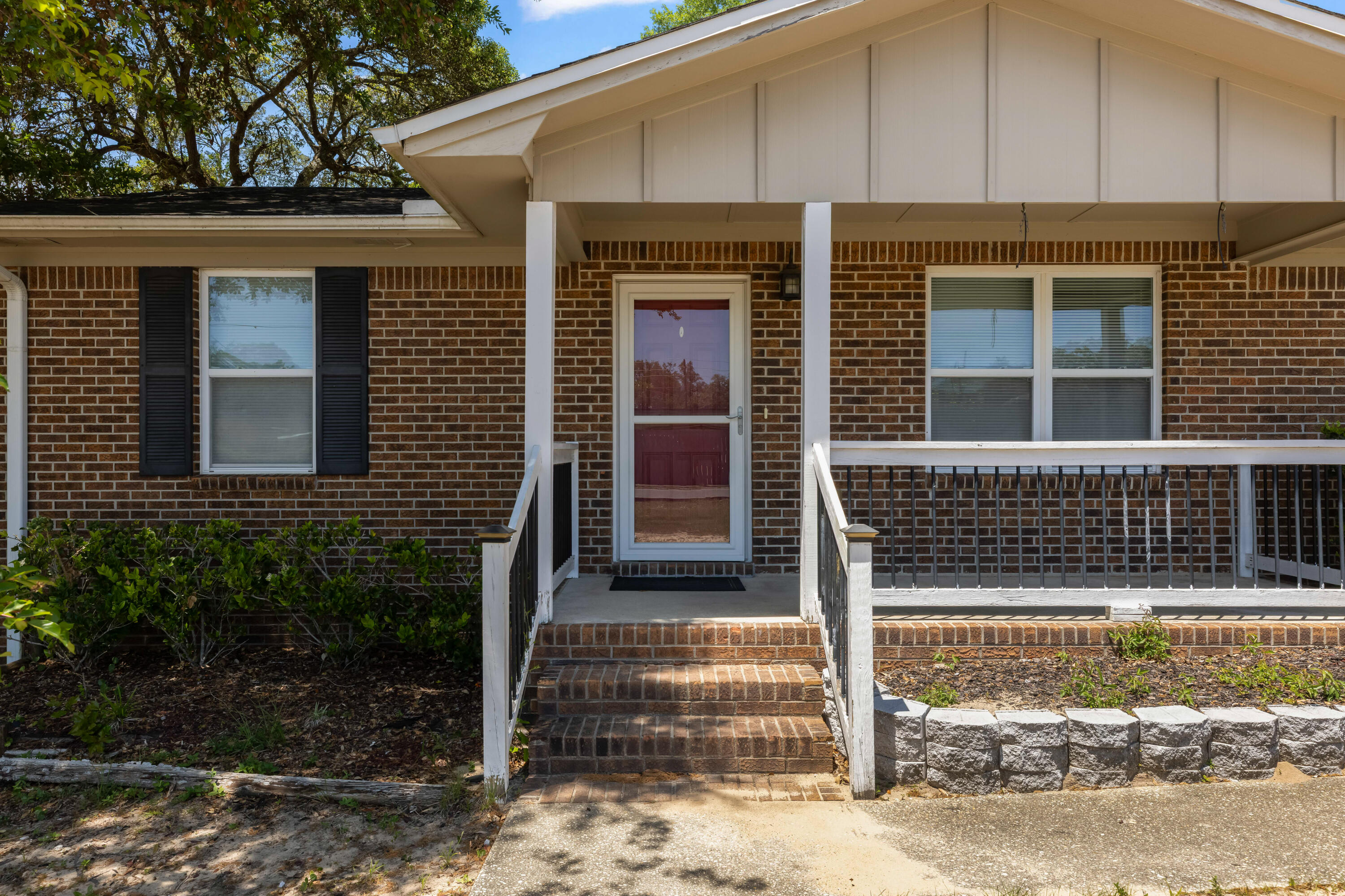 412 Detroit Avenue Valparaiso FL 32580