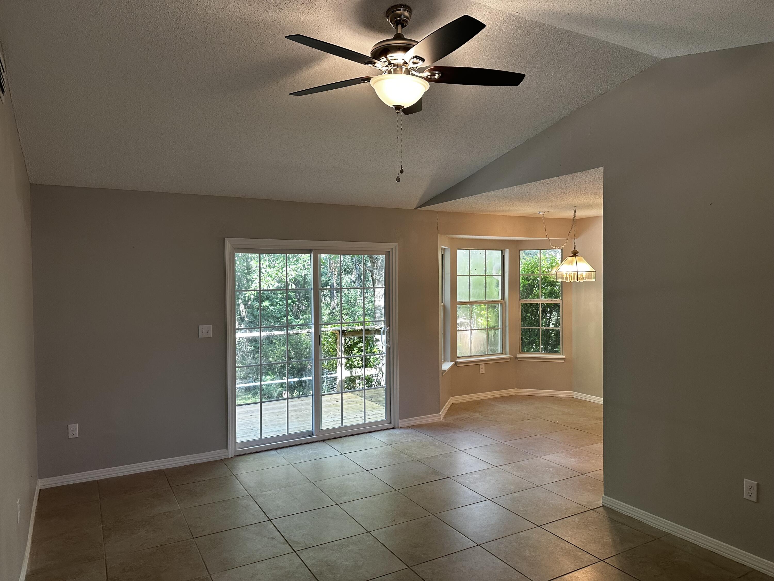 2987 Windsor Circle Crestview FL 32539
