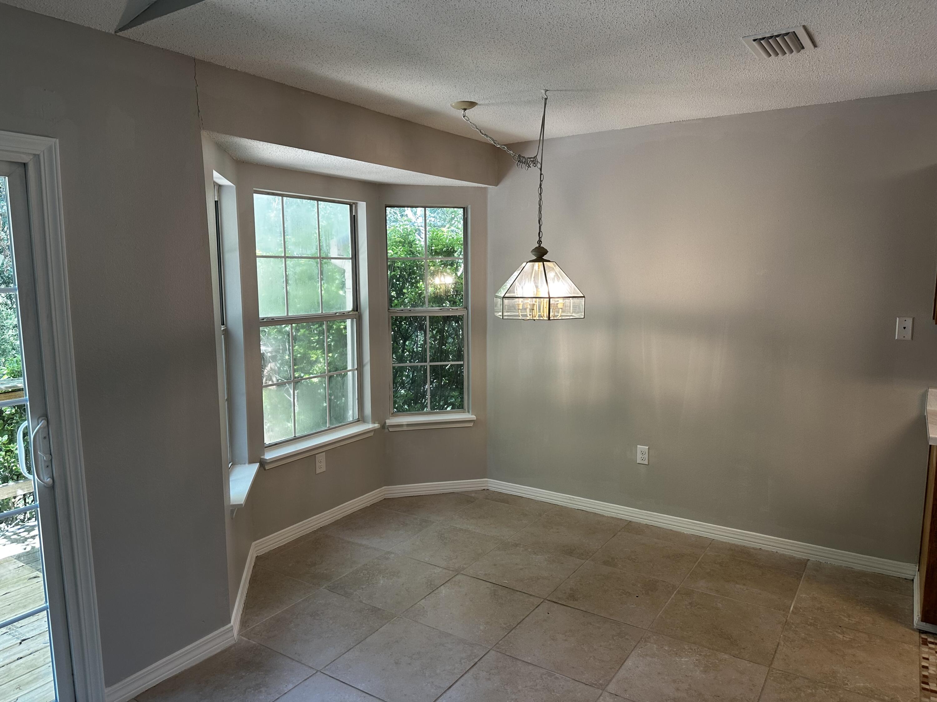 2987 Windsor Circle Crestview FL 32539