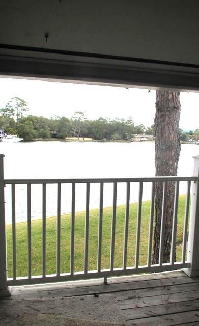 101 Old Ferry Road Shalimar FL 32579