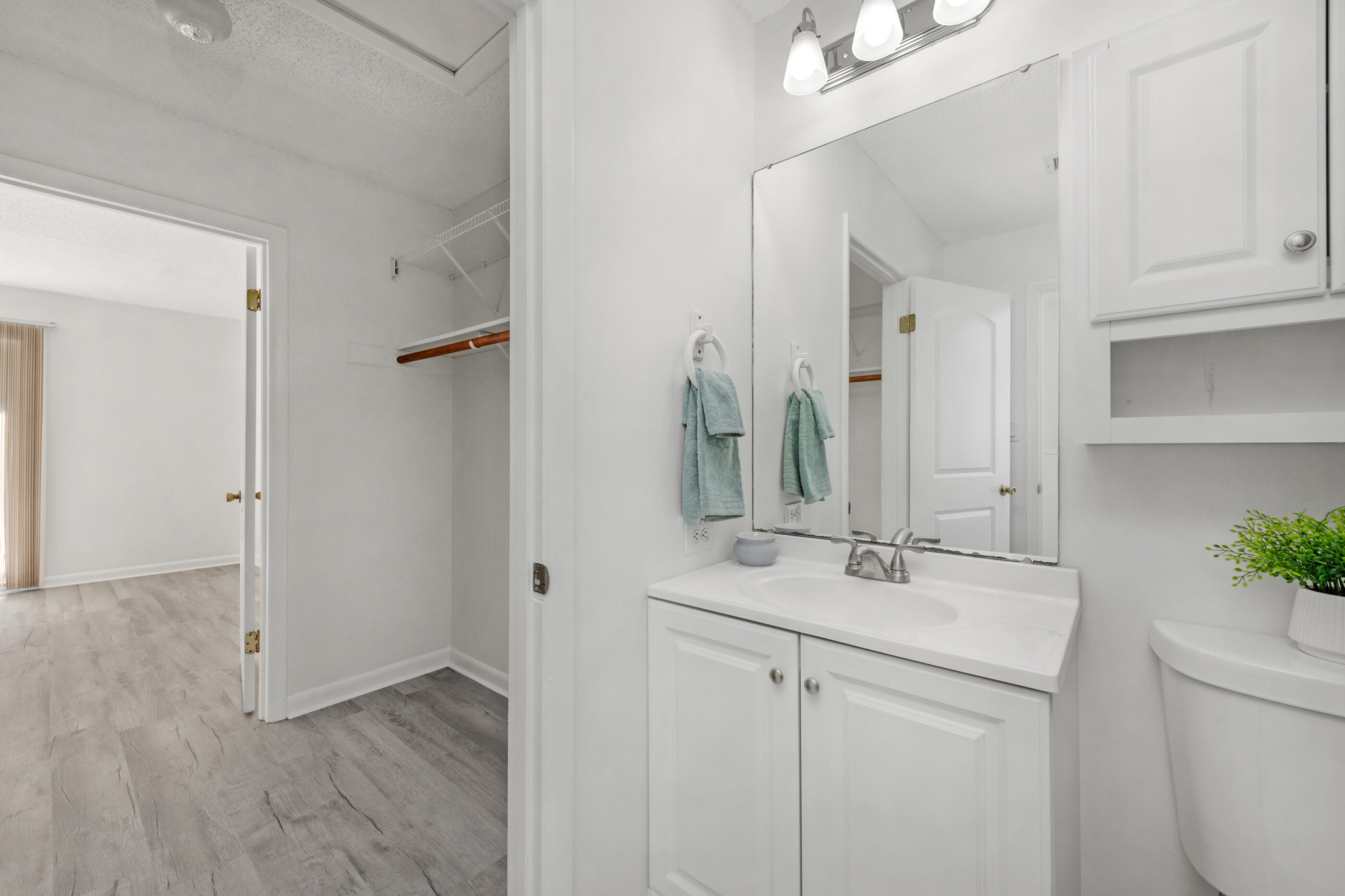337 Woodham Court Fort Walton Beach FL 32547