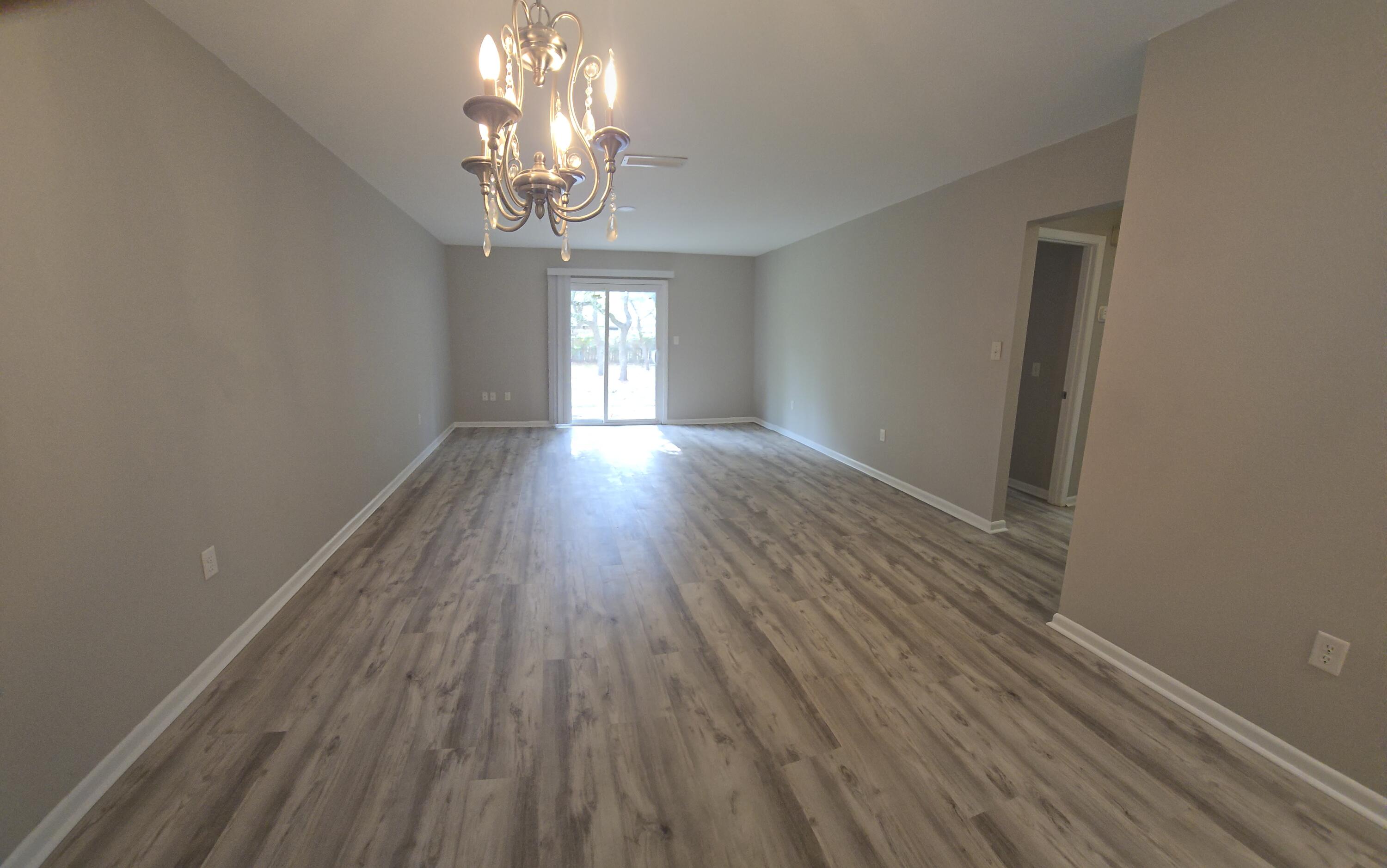 17 7th Street Shalimar FL 32579