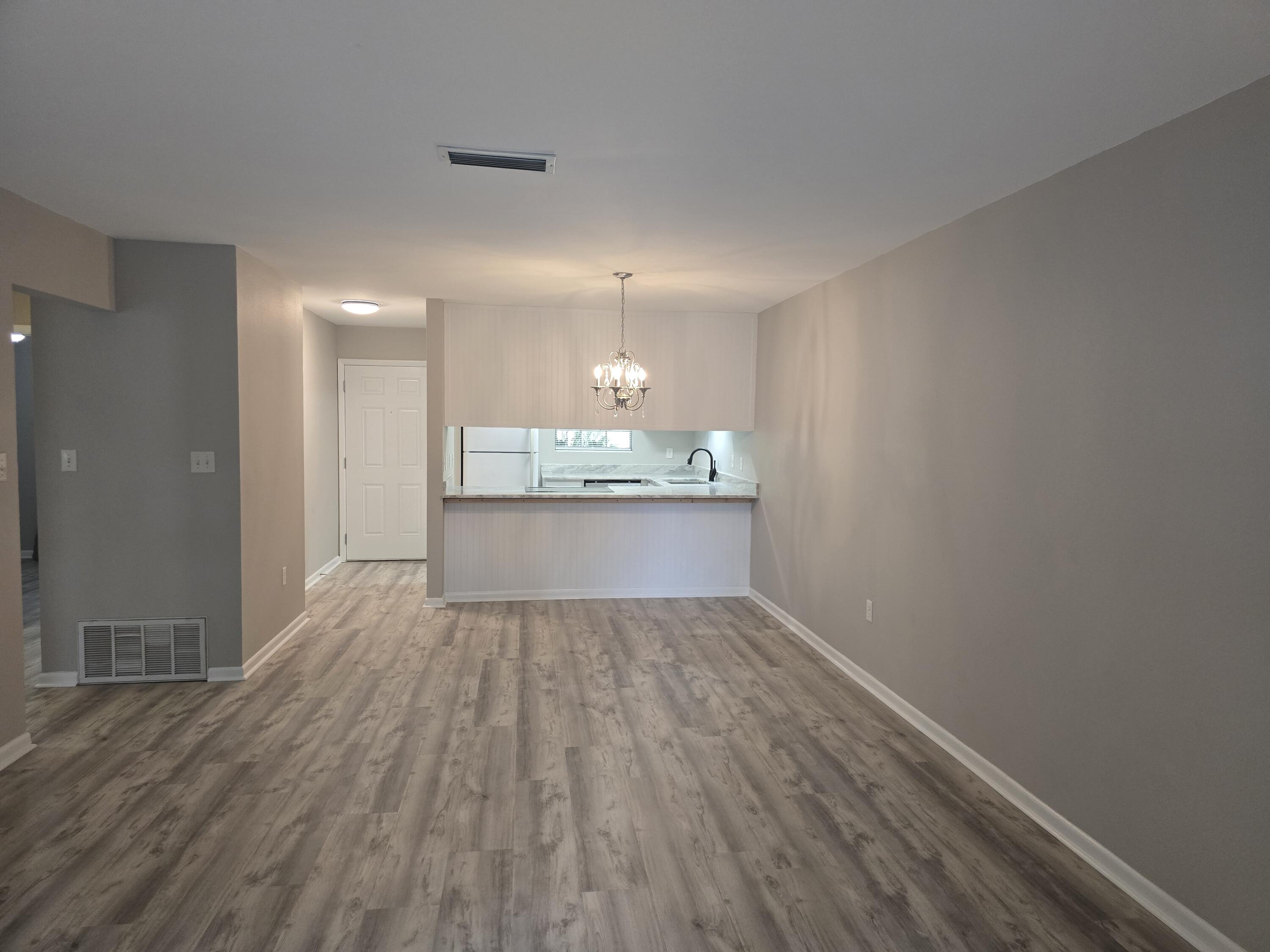 17 7th Street Shalimar FL 32579