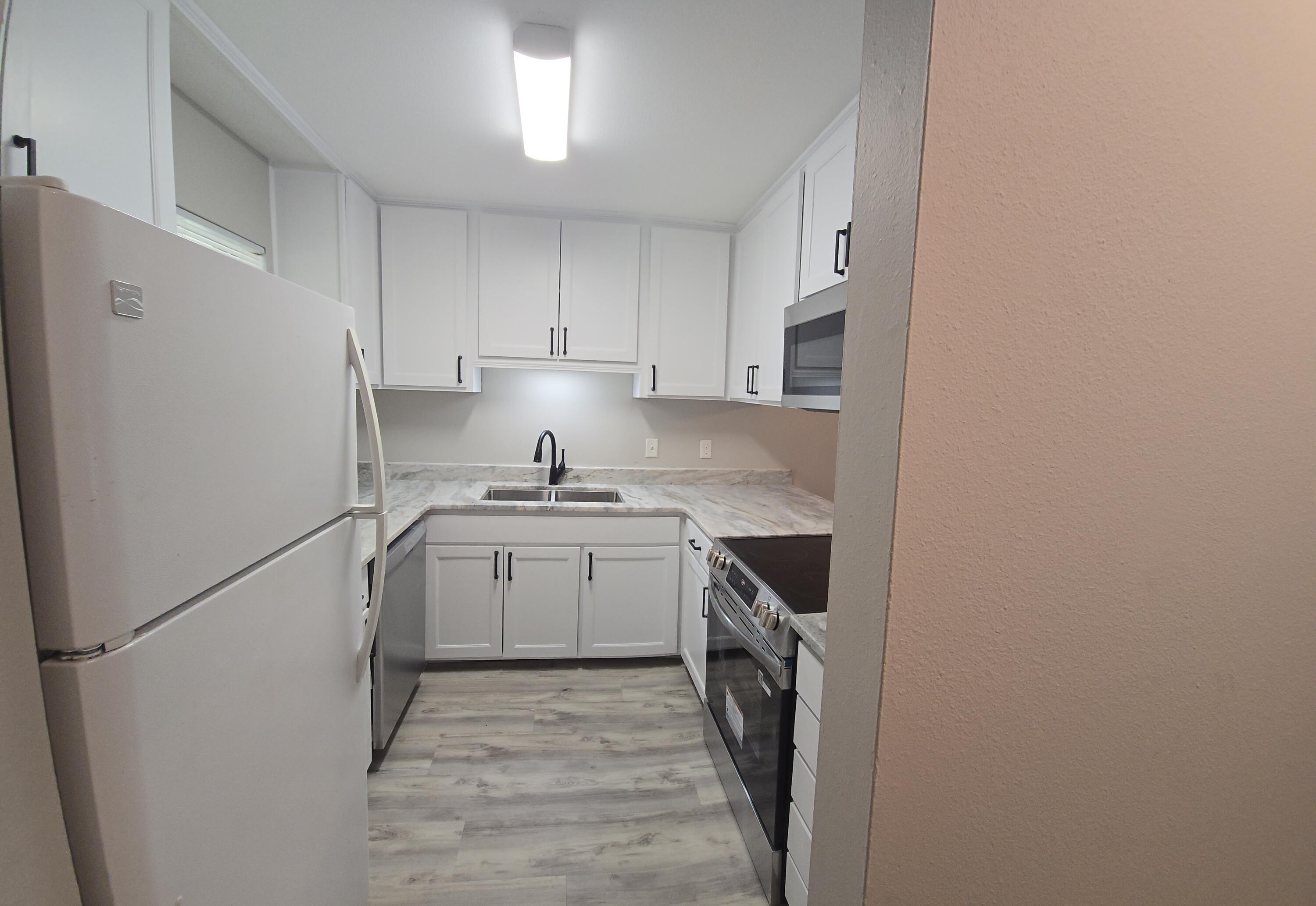 17 7th Street Shalimar FL 32579