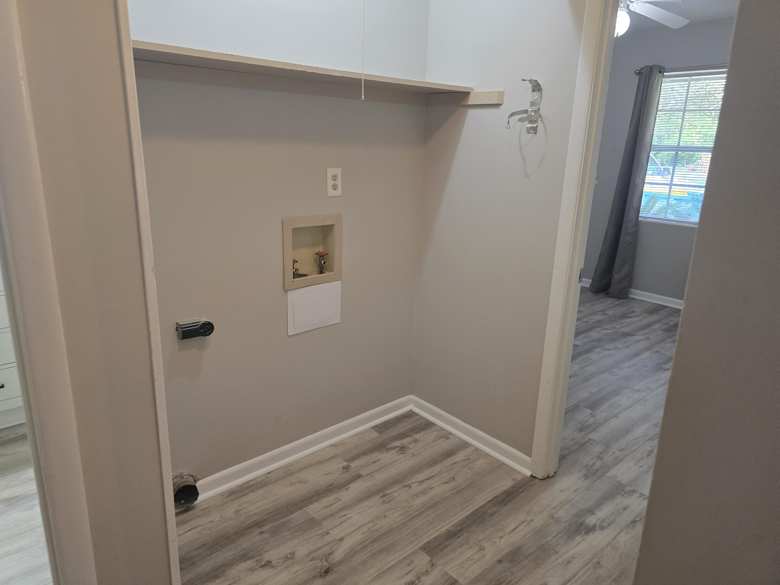 17 7th Street Shalimar FL 32579