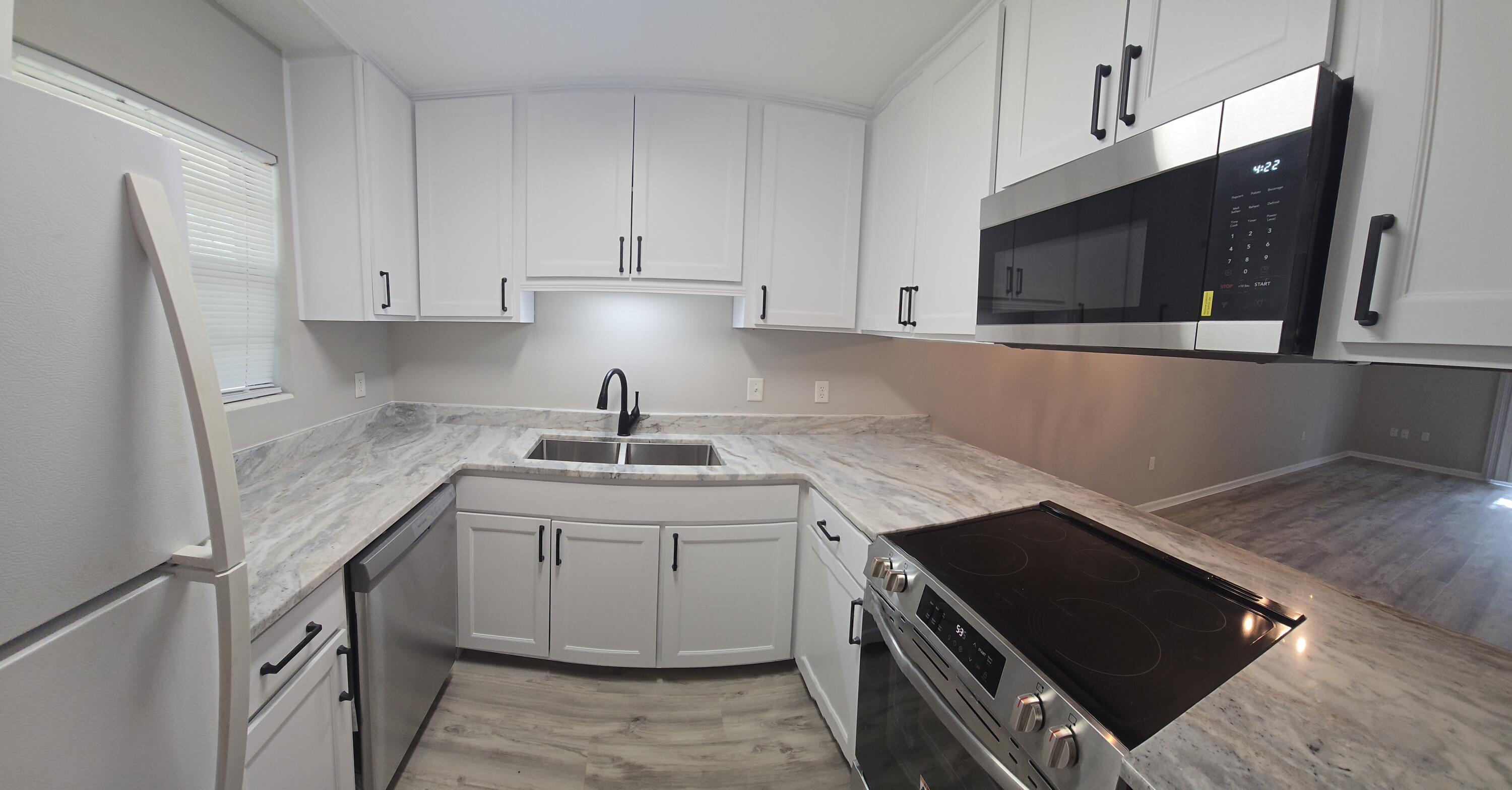 17 7th Street Shalimar FL 32579
