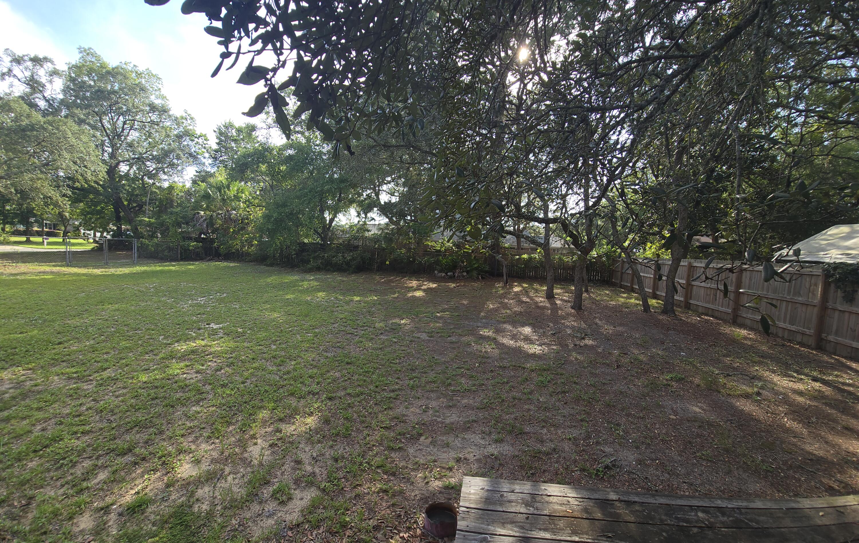 17 7th Street Shalimar FL 32579