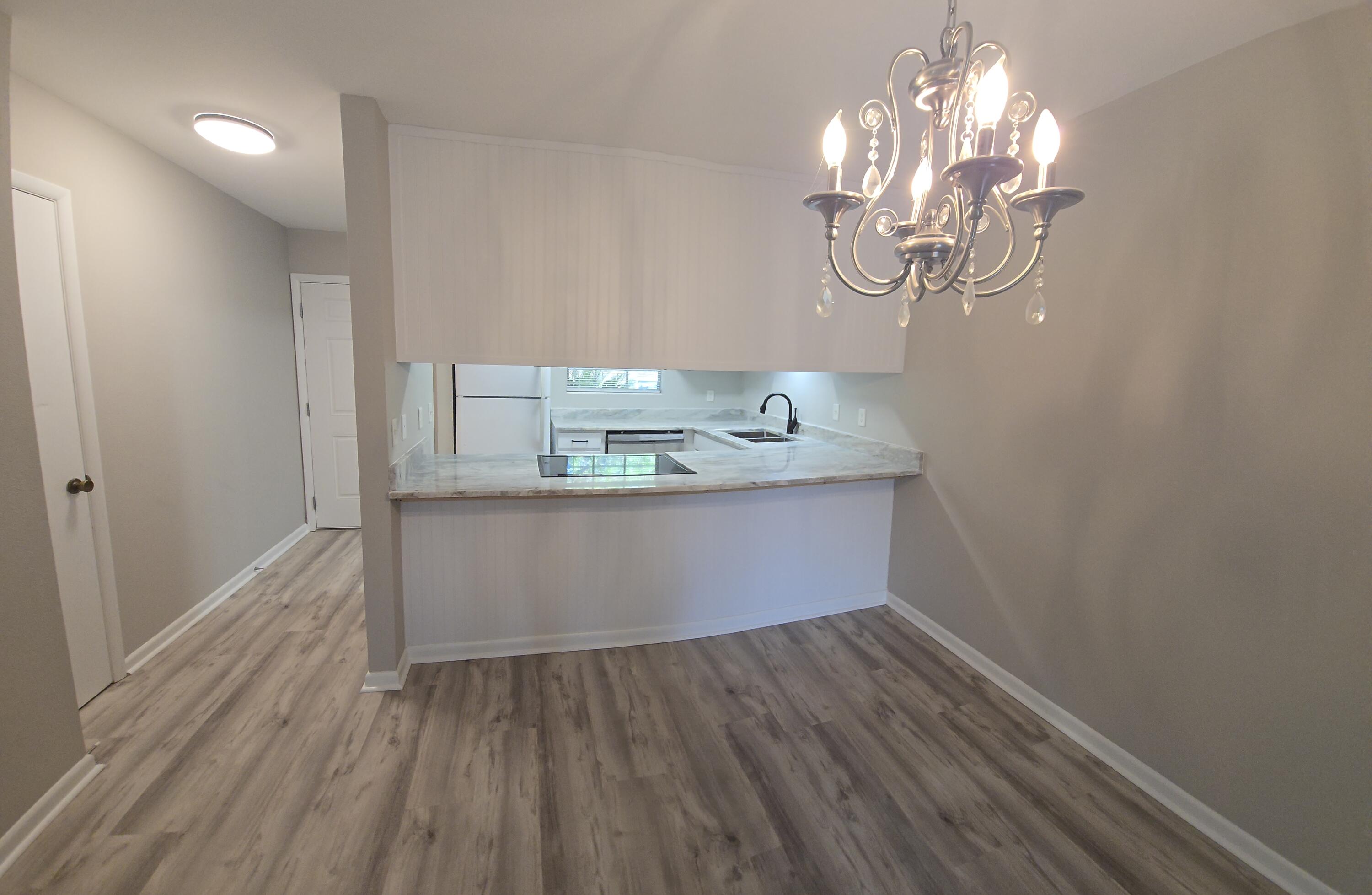 17 7th Street Shalimar FL 32579