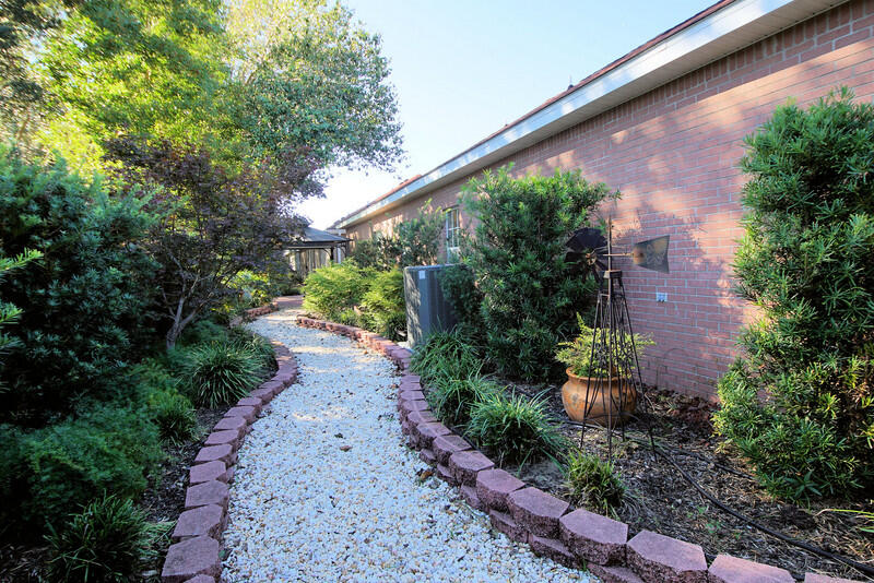 4276 Sicily Cove Niceville FL 32578