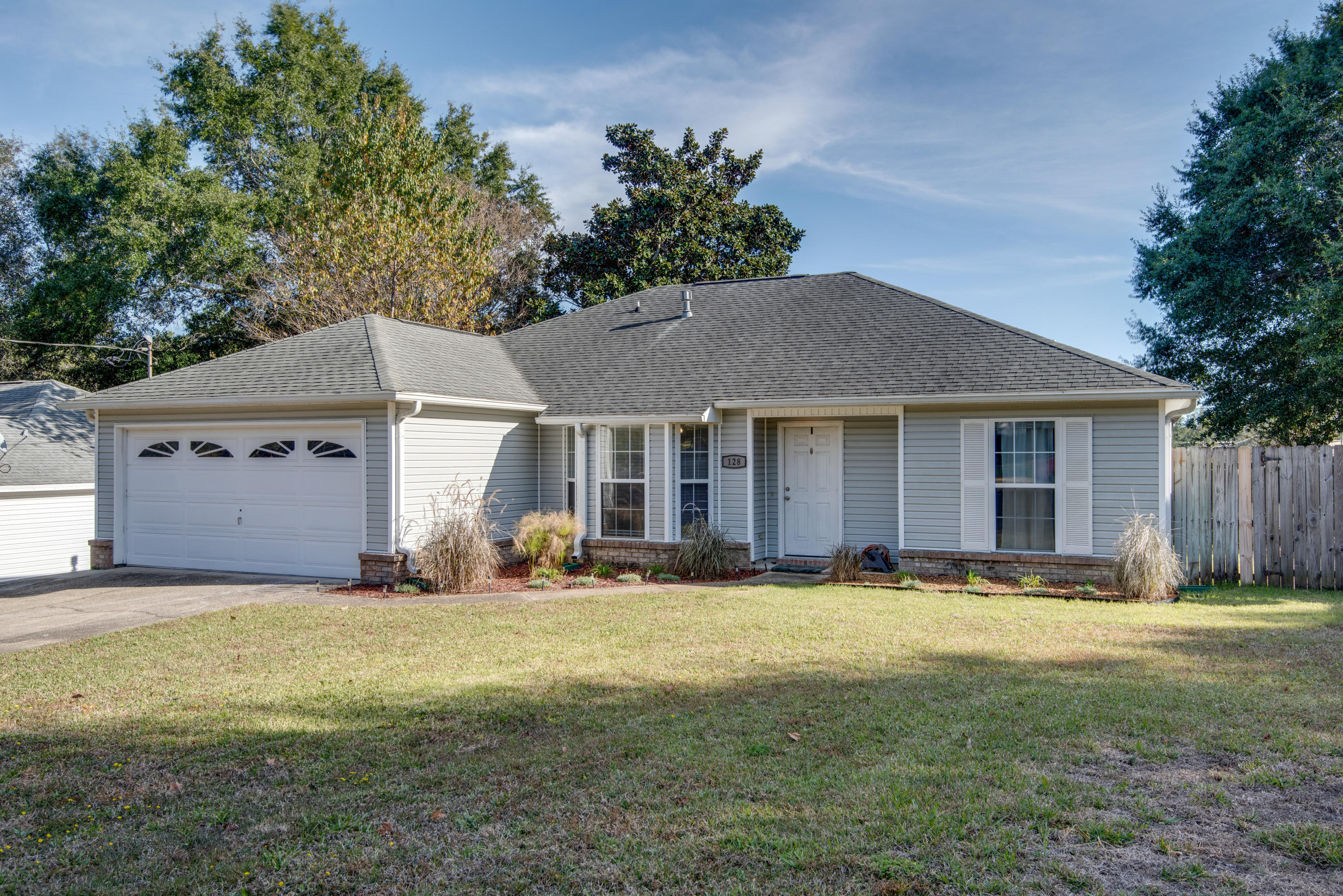 128 Menzel Street Valparaiso FL 32580