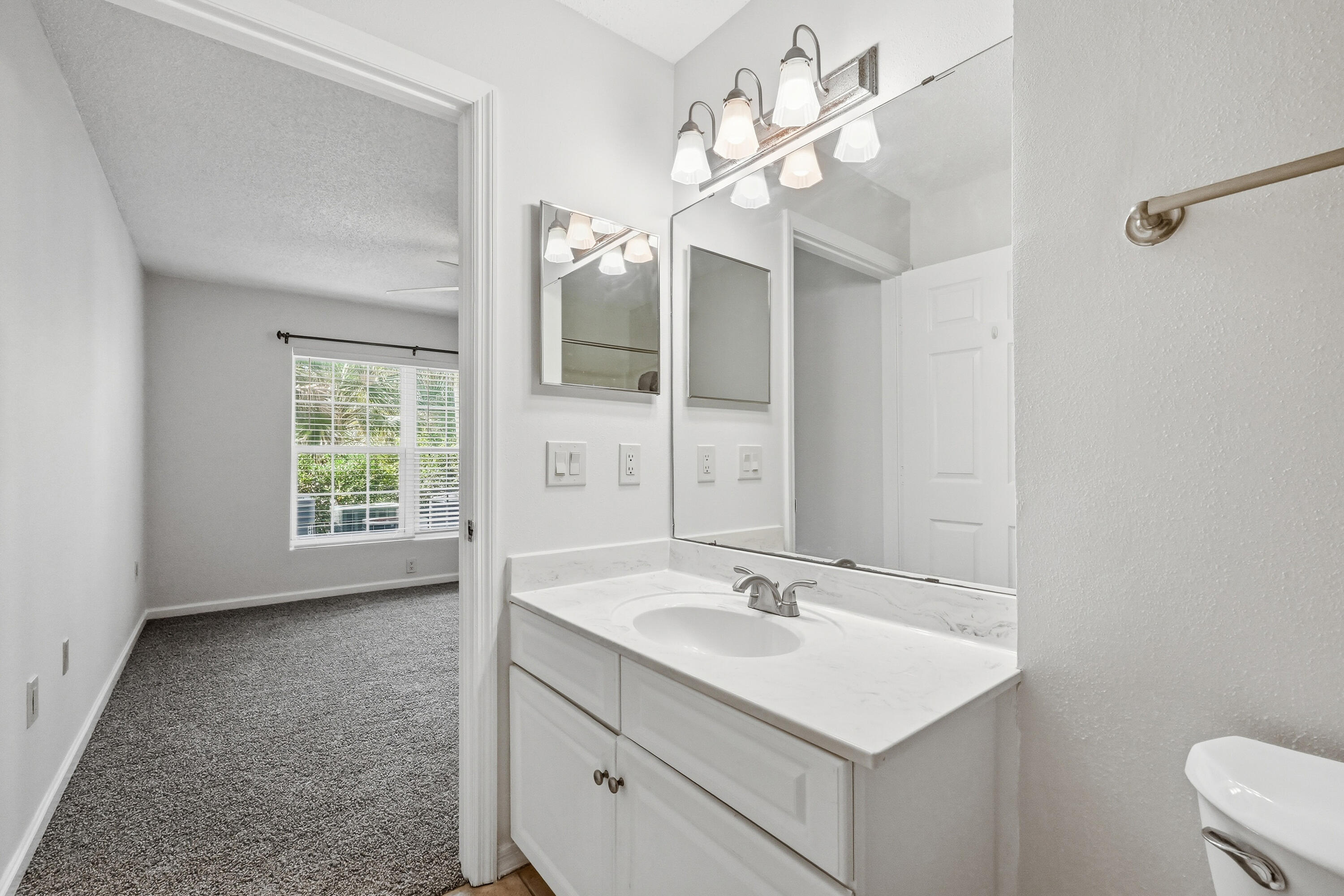 4270 Calinda Lane Niceville FL 32578