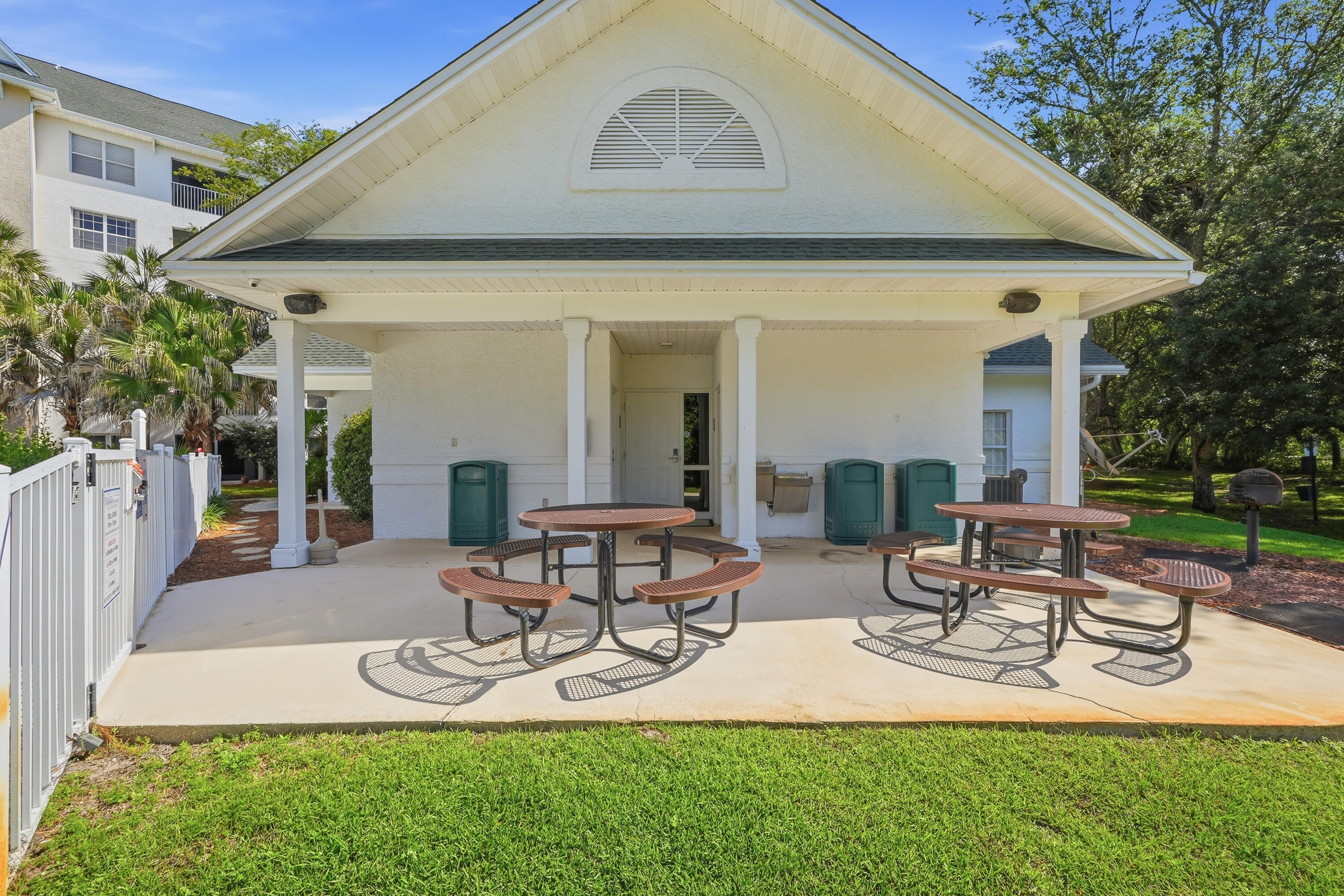 4270 Calinda Lane Niceville FL 32578