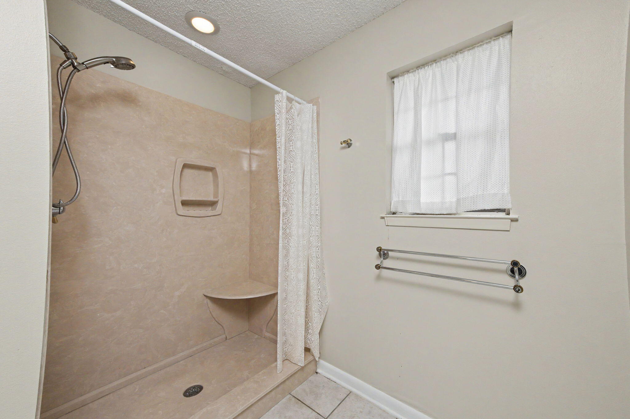 6 Pinehurst Drive Shalimar FL 32579