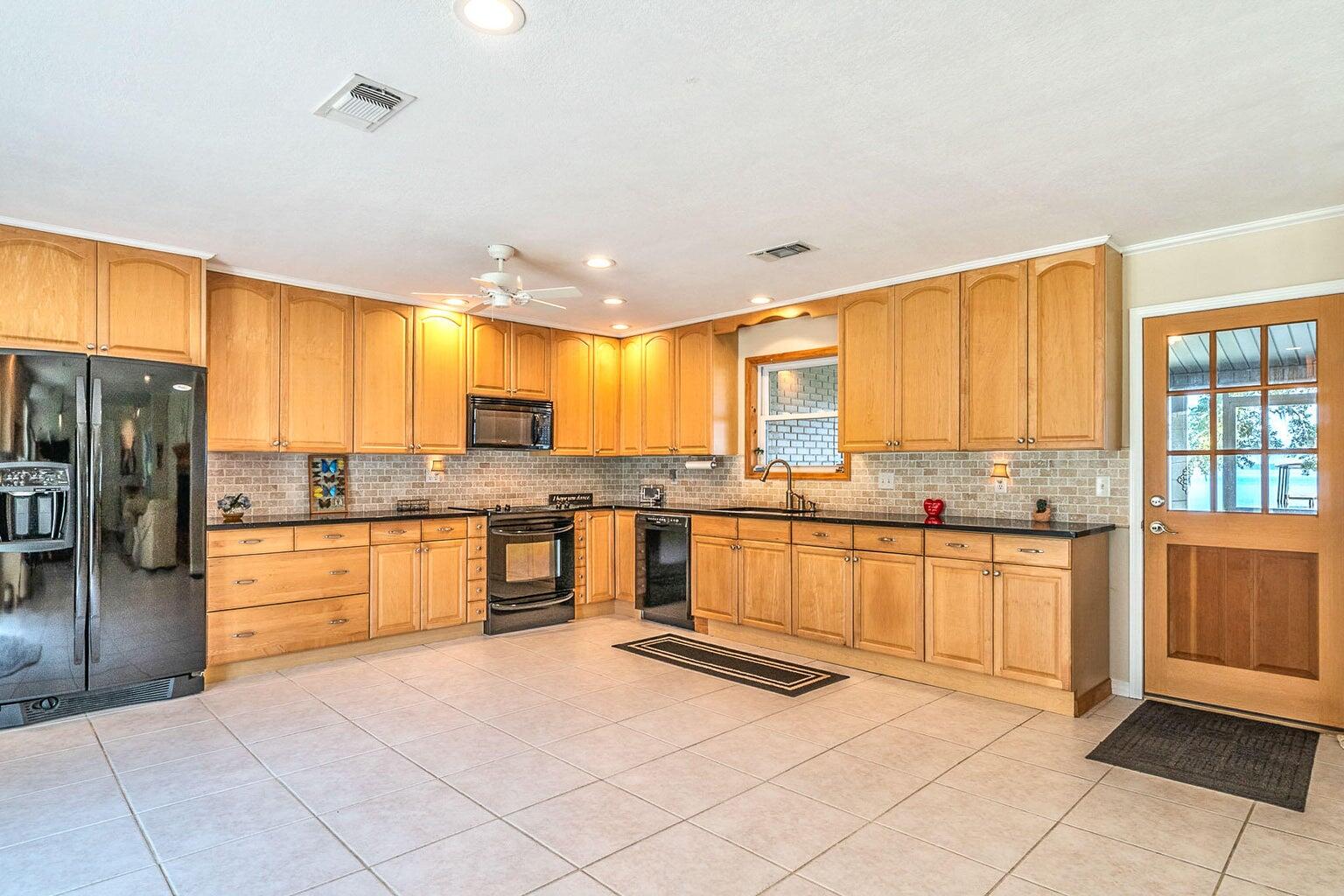 6770 E East Bay Boulevard Navarre FL 32566