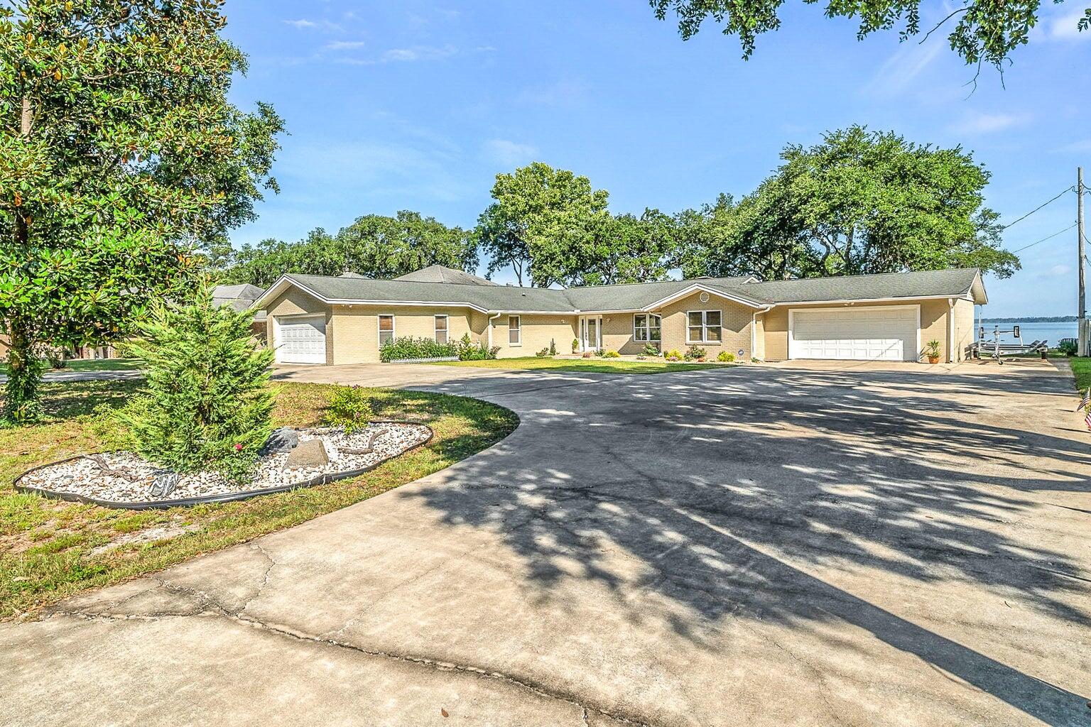 6770 E East Bay Boulevard Navarre FL 32566