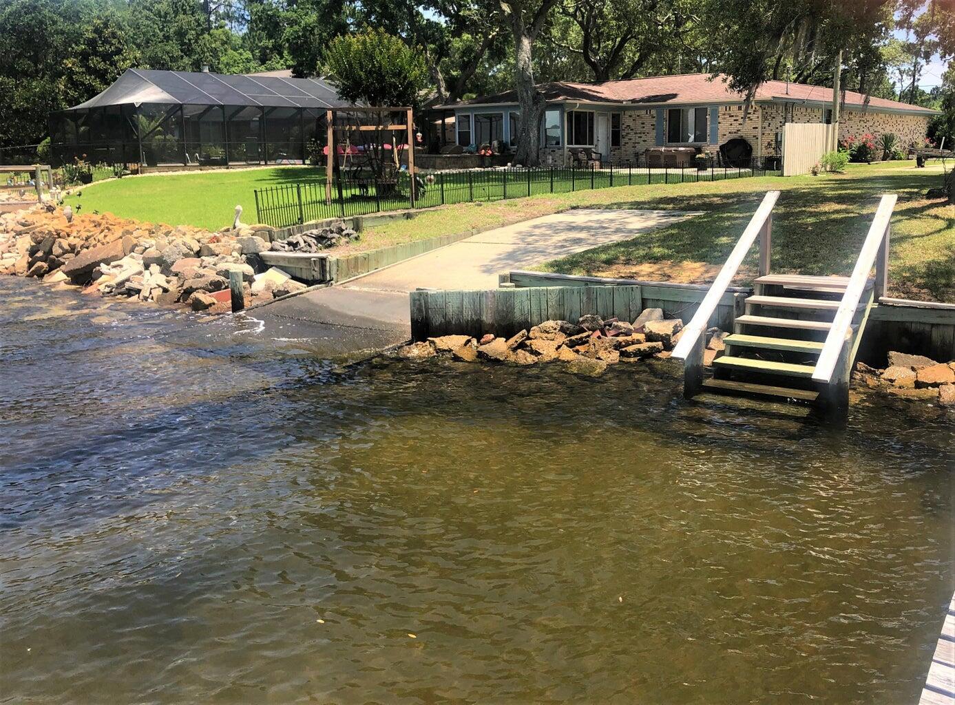 6770 E East Bay Boulevard Navarre FL 32566