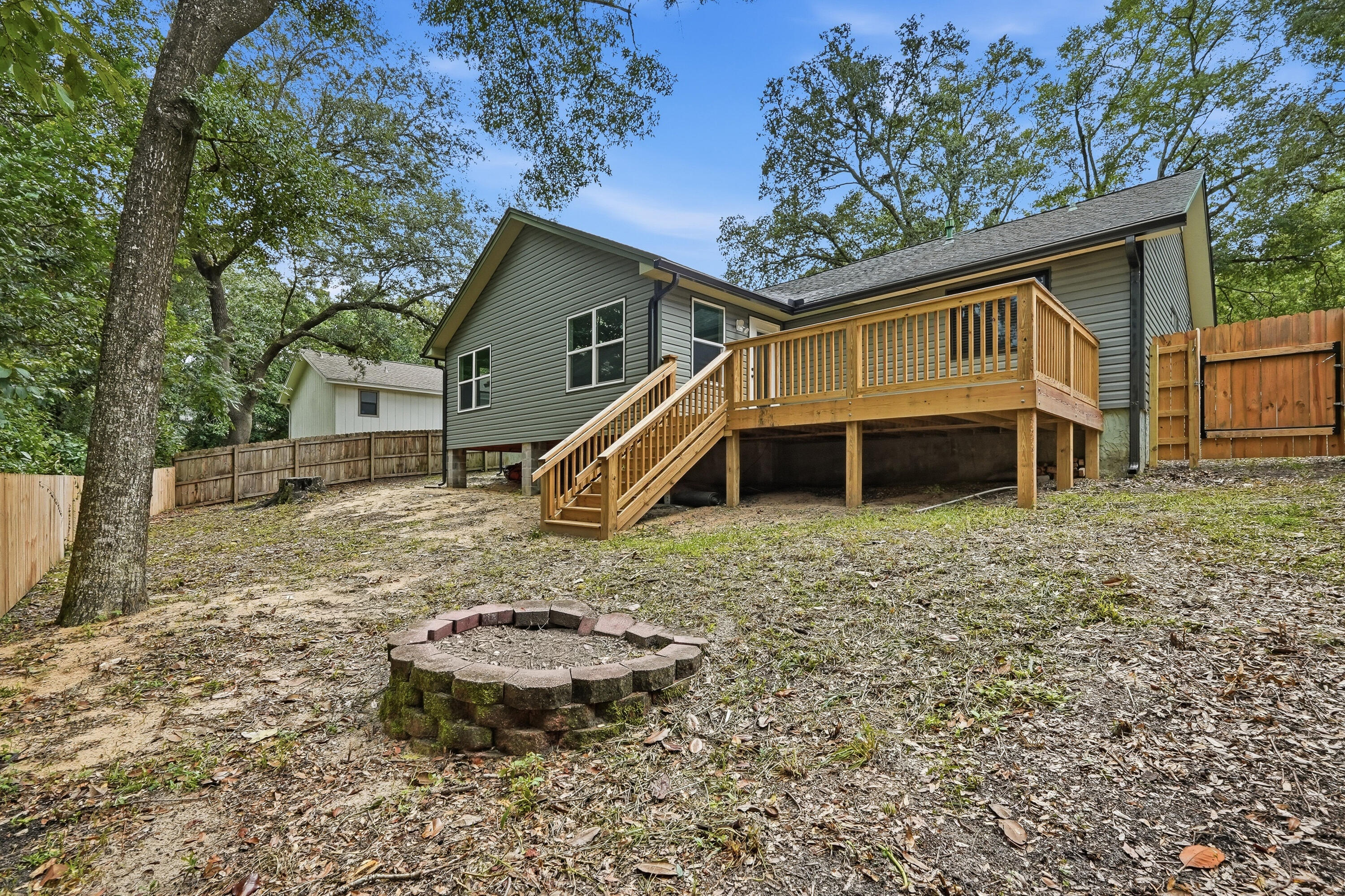 124 Beverly Drive Niceville FL 32578