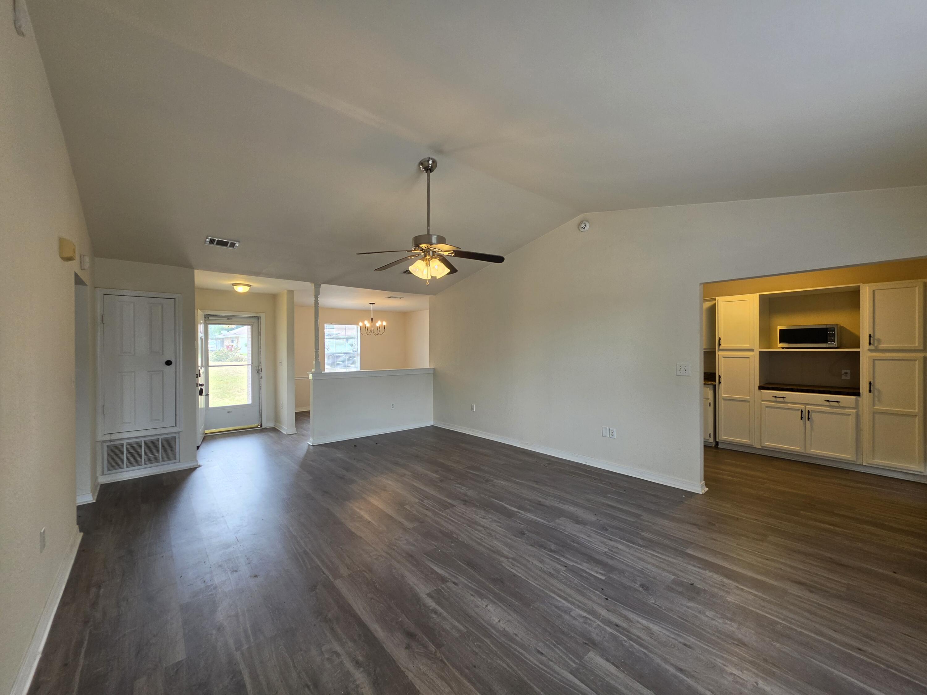 404 Riverchase Boulevard Crestview FL 32536