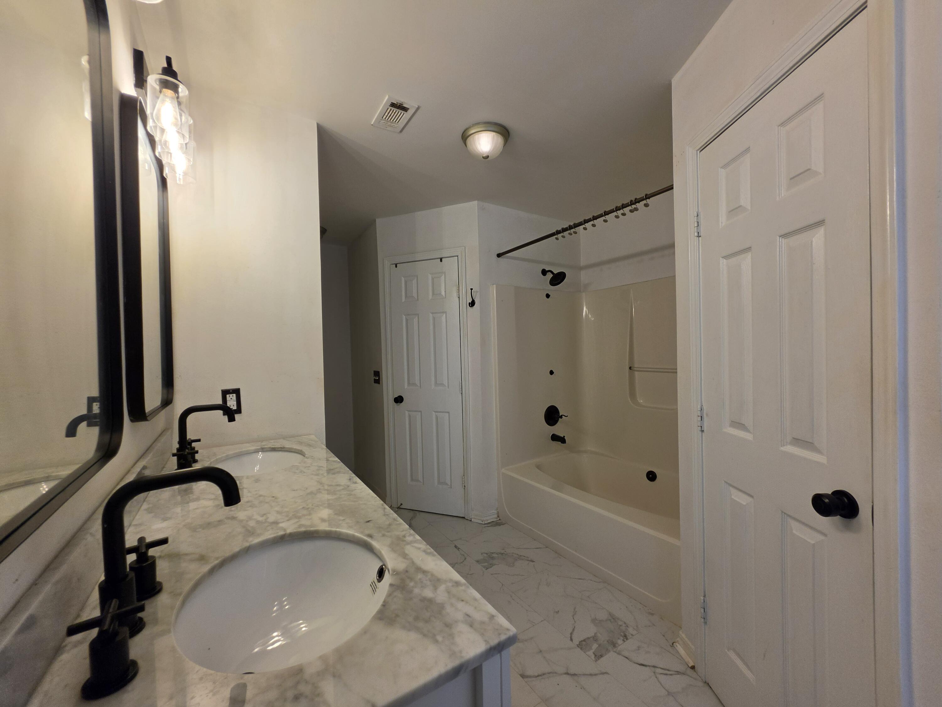 404 Riverchase Boulevard Crestview FL 32536