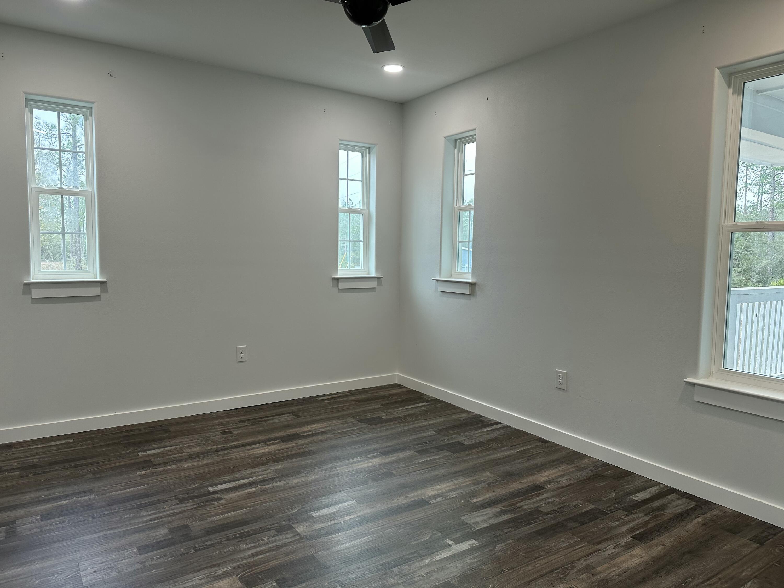 524 N Raphael Road Defuniak Springs FL 32433