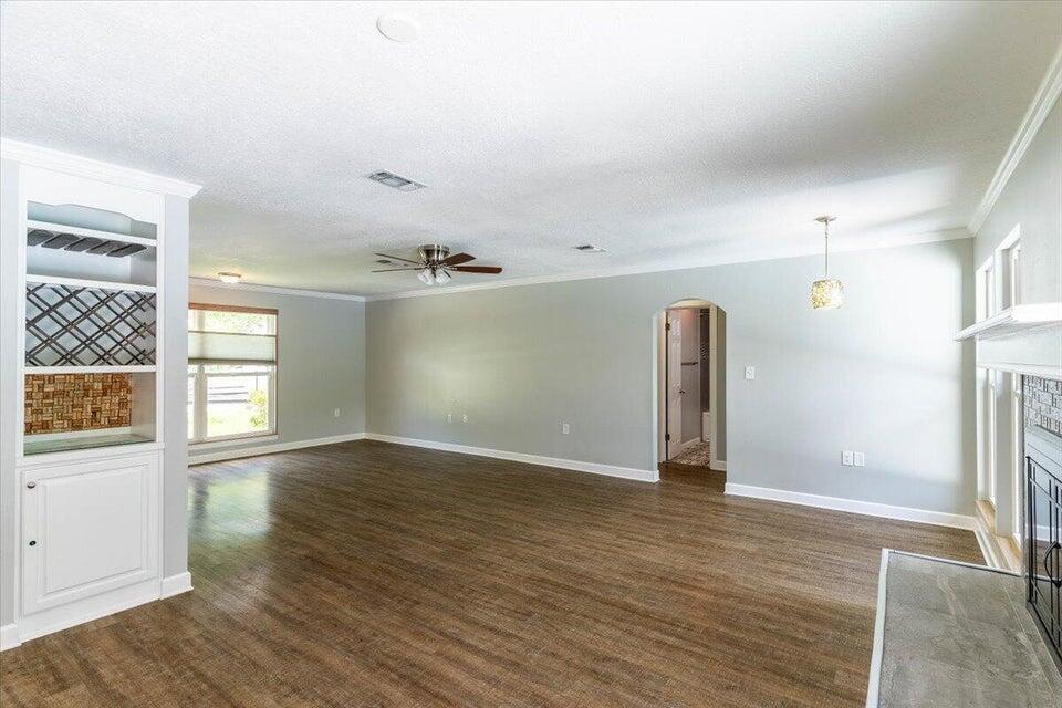 8 NE Stafford Circle Fort Walton Beach FL 32547
