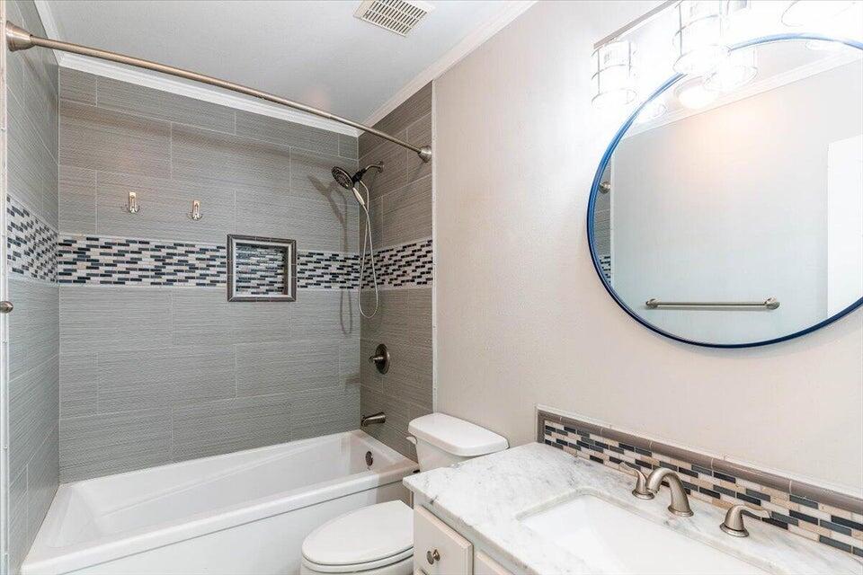 8 NE Stafford Circle Fort Walton Beach FL 32547