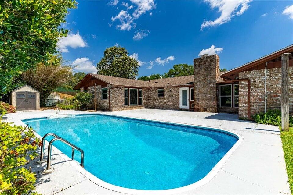 8 NE Stafford Circle Fort Walton Beach FL 32547