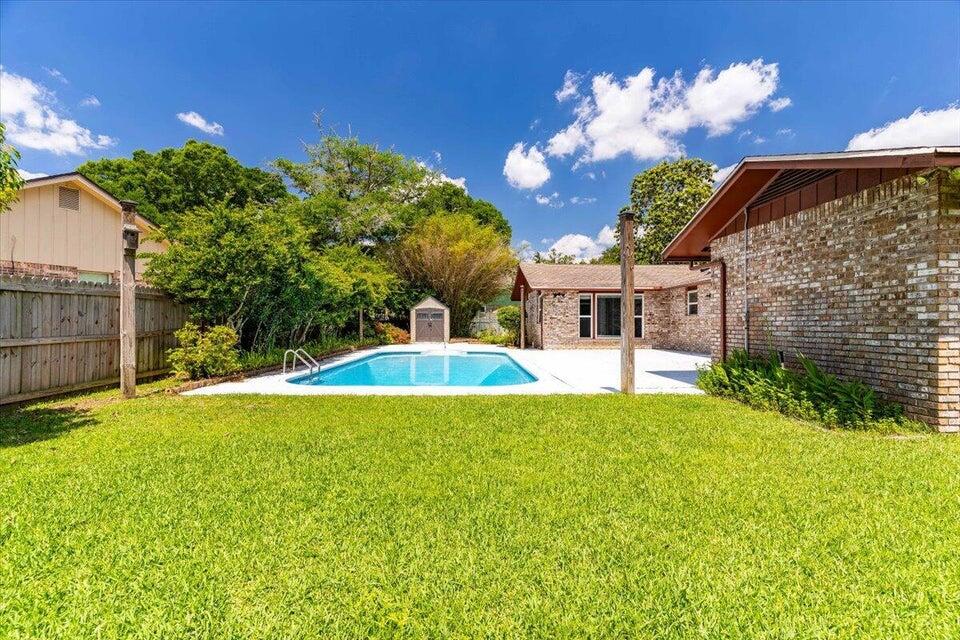 8 NE Stafford Circle Fort Walton Beach FL 32547