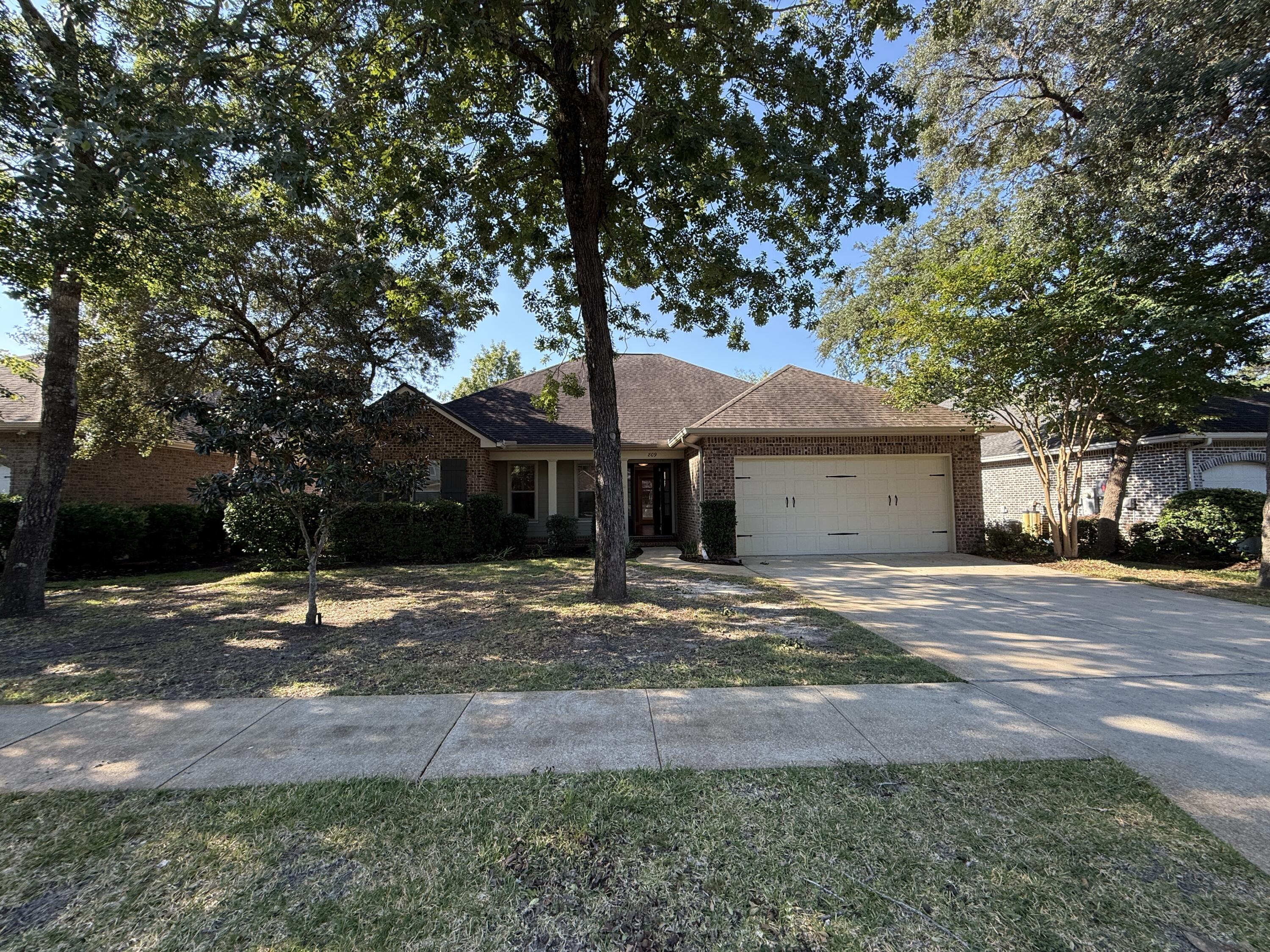 809 Flowering Path Niceville FL 32578
