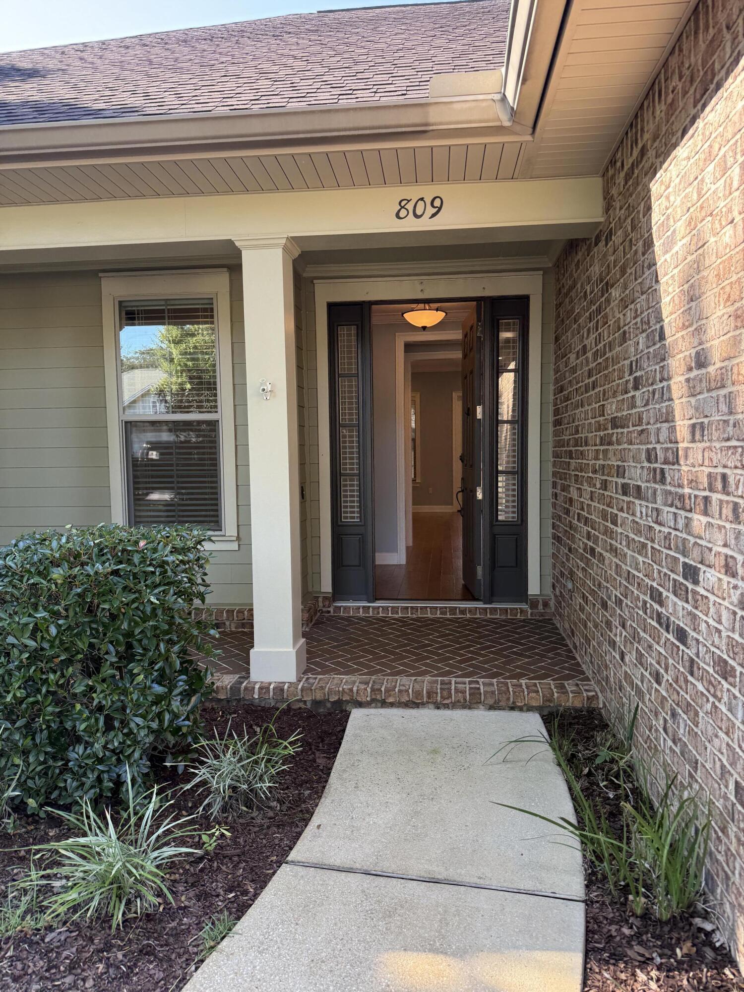 809 Flowering Path Niceville FL 32578
