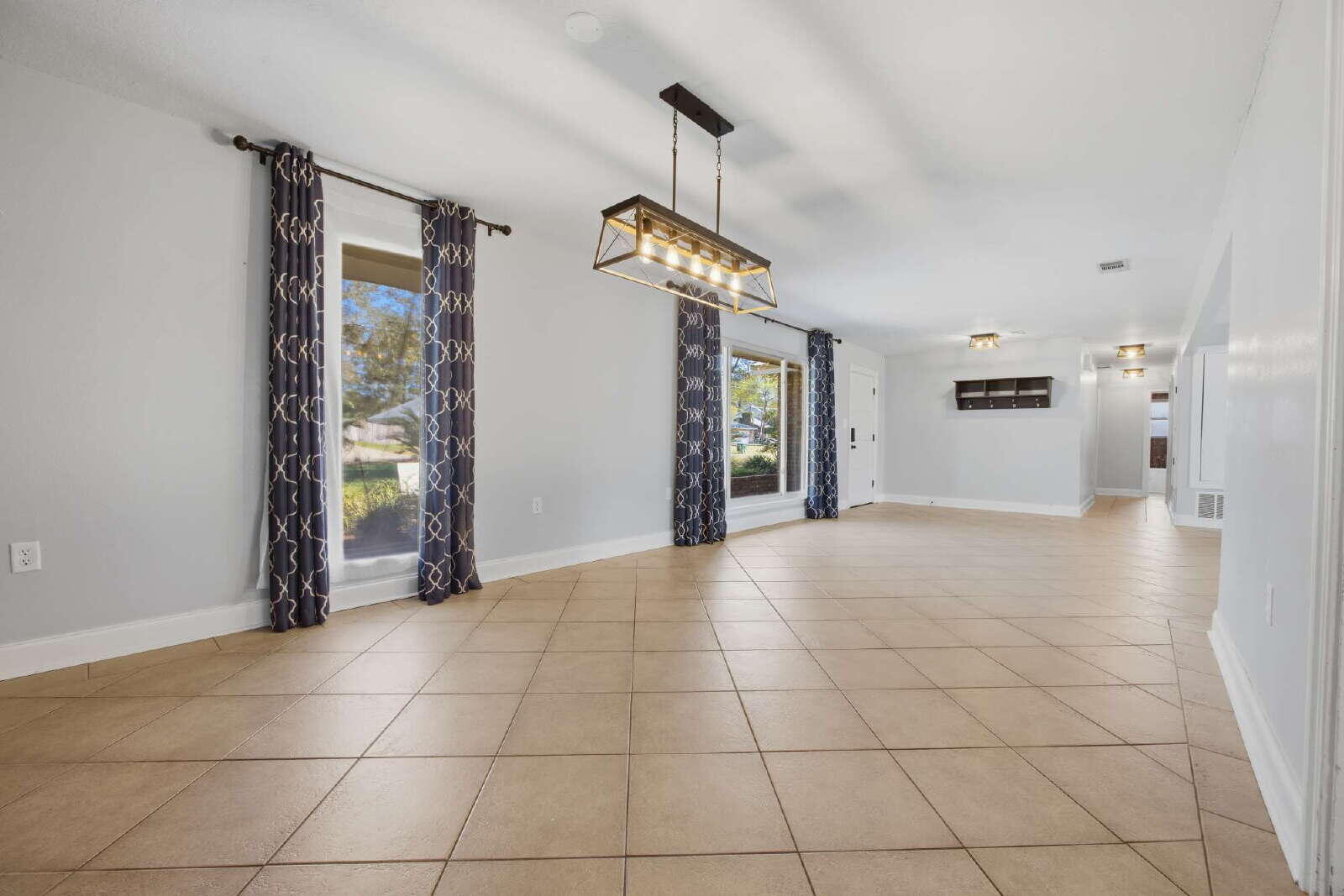 157 Country Club Road Shalimar FL 32579