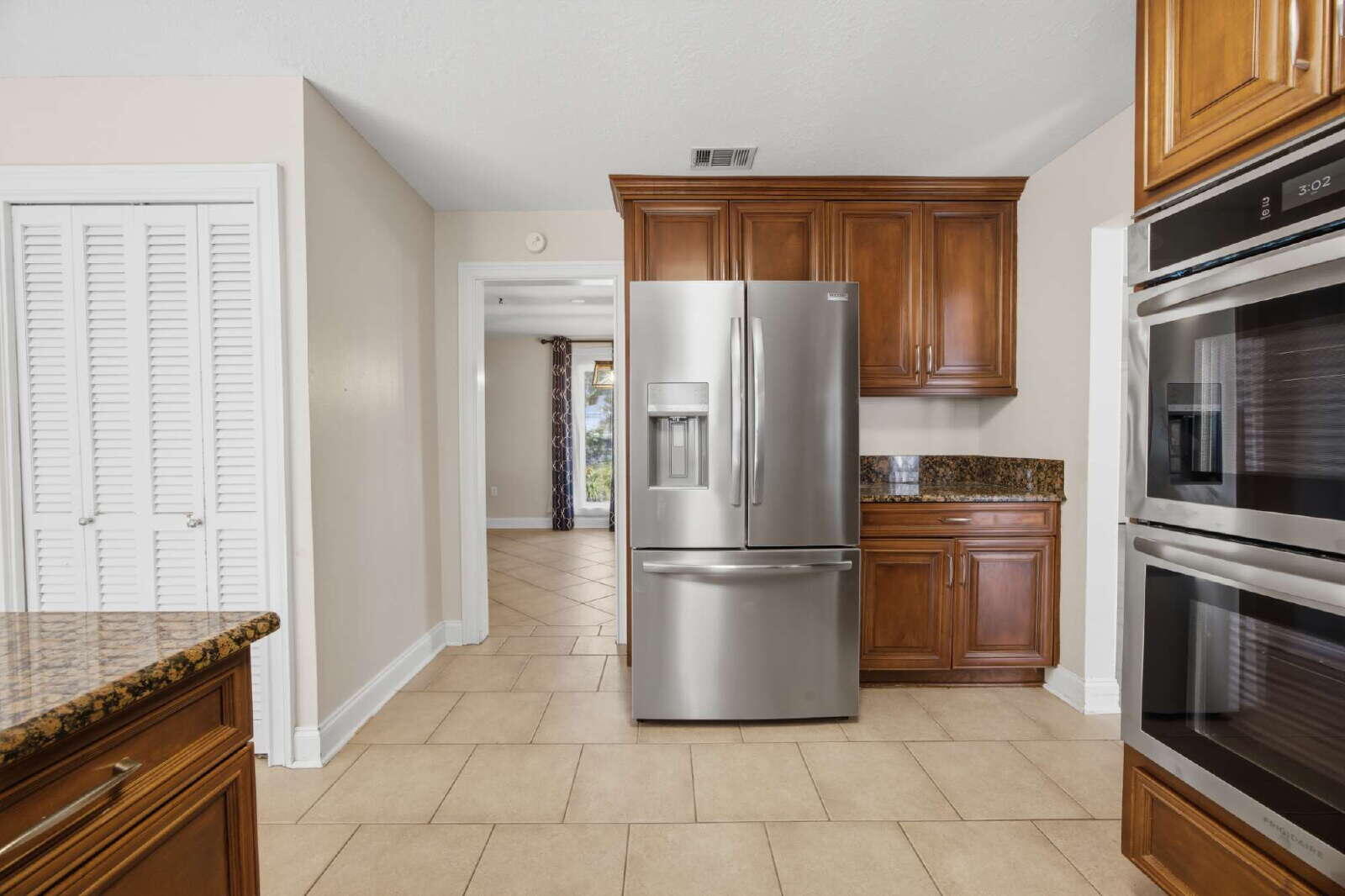 157 Country Club Road Shalimar FL 32579