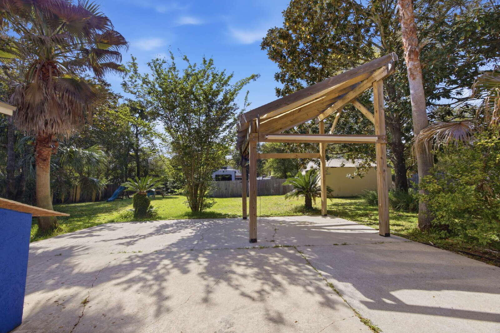 157 Country Club Road Shalimar FL 32579