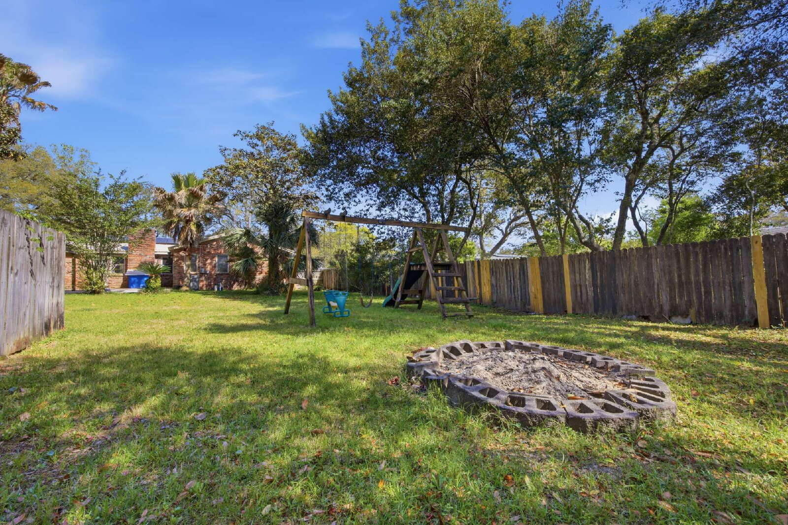 157 Country Club Road Shalimar FL 32579