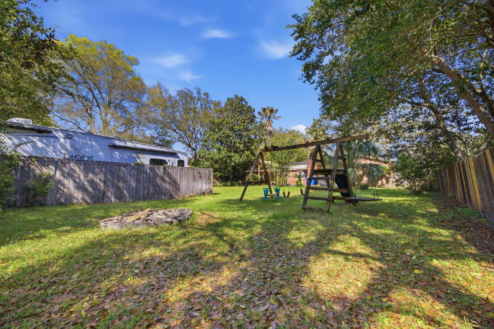 157 Country Club Road Shalimar FL 32579