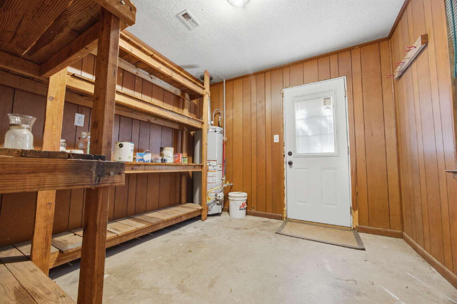 157 Country Club Road Shalimar FL 32579